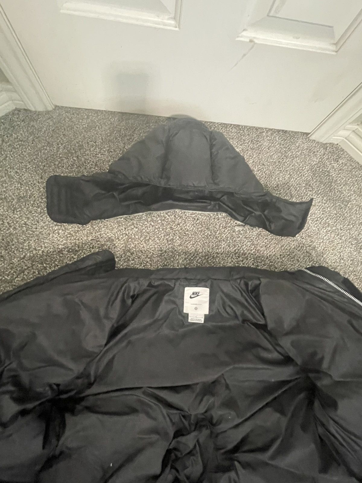 Nike Nike therma fit black puffer detachable hood Size US L / EU 52-54 / 3 - 3 Thumbnail