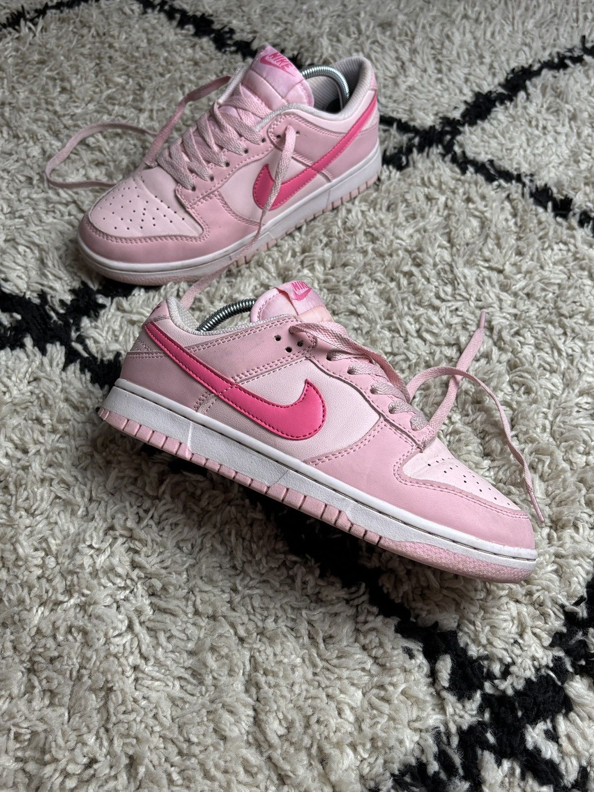 Nike Nike Dunk Triple Pink Low Sneakers Rare Size US 7.5 / IT 37.5 - 1 Thumbnail