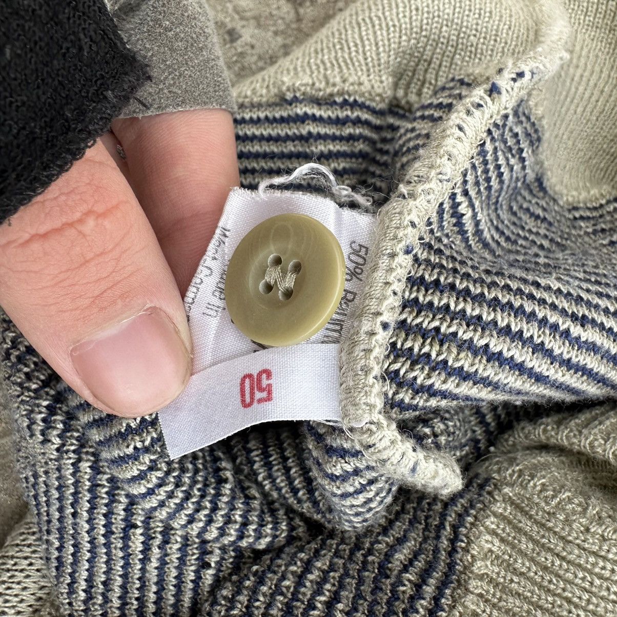 Designer × Japanese Brand Vintage Japanese Style Knit Cardigan Crazy Fit Y2K 00s USA Size US L / EU 52-54 / 3 - 11 Thumbnail