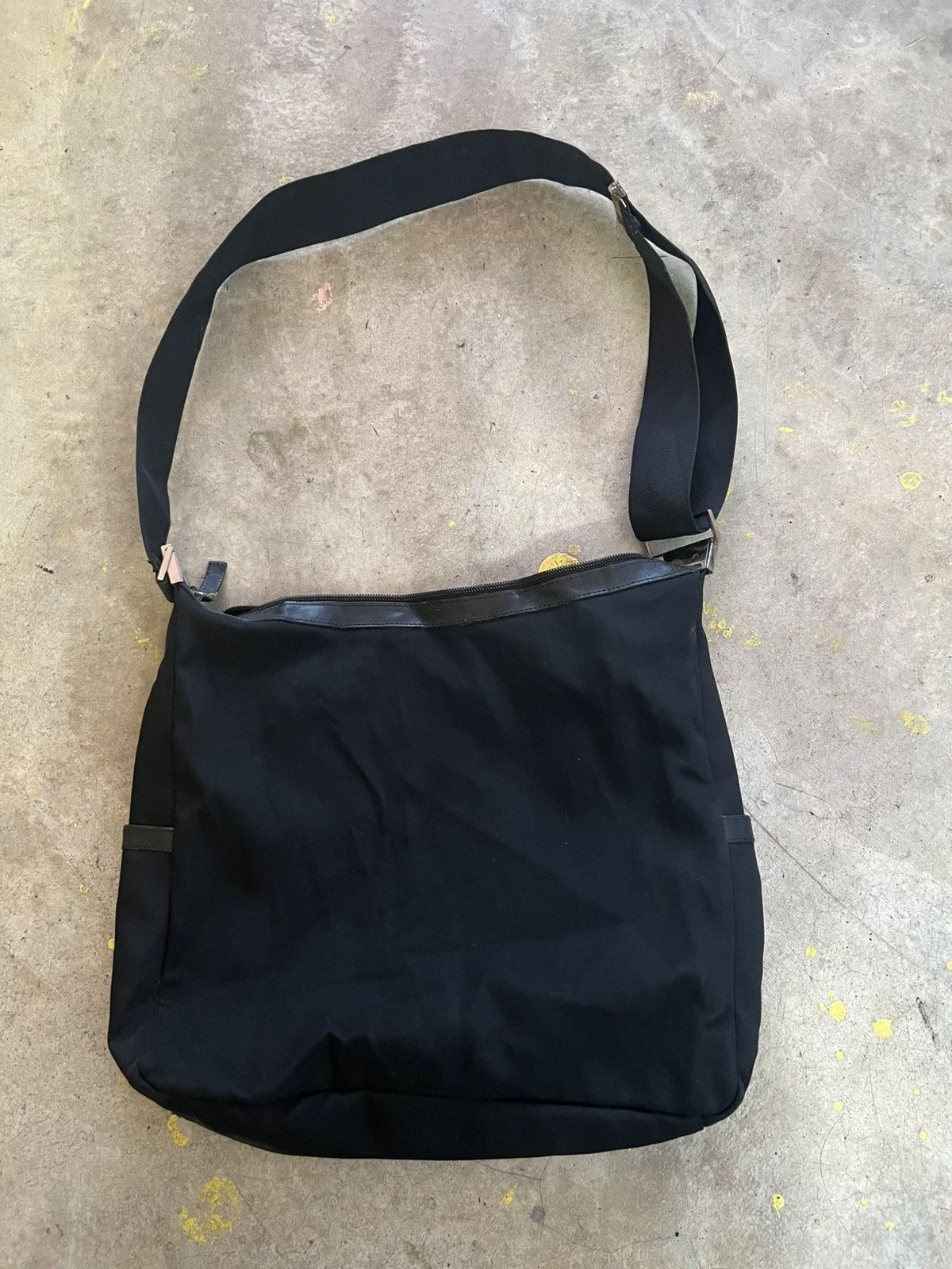Gucci Vintage Gucci Shoulder Bag Size ONE SIZE - 2 Thumbnail