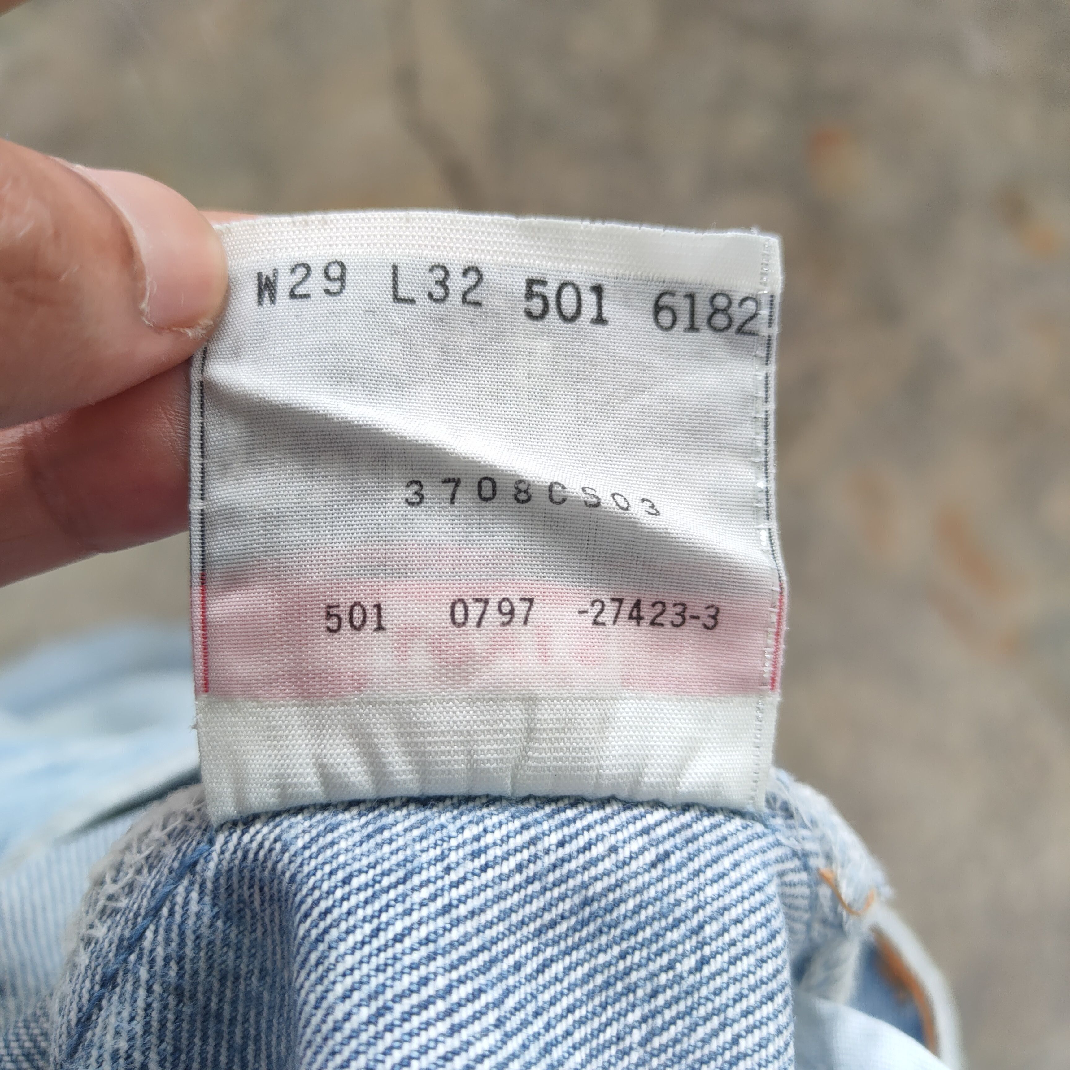 Jean × Levi's × Vintage VINTAGE LEVI'S 501 90' FADED WASH DISTRESSED JEANS PANTS Size US 29 - 13 Thumbnail