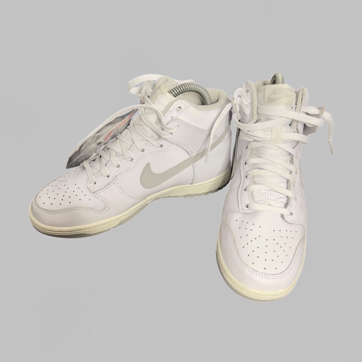 Nike NIKE DUNK WHITE GREY NEW SIZE 38 Size US 7 / IT 37 - 4 Thumbnail