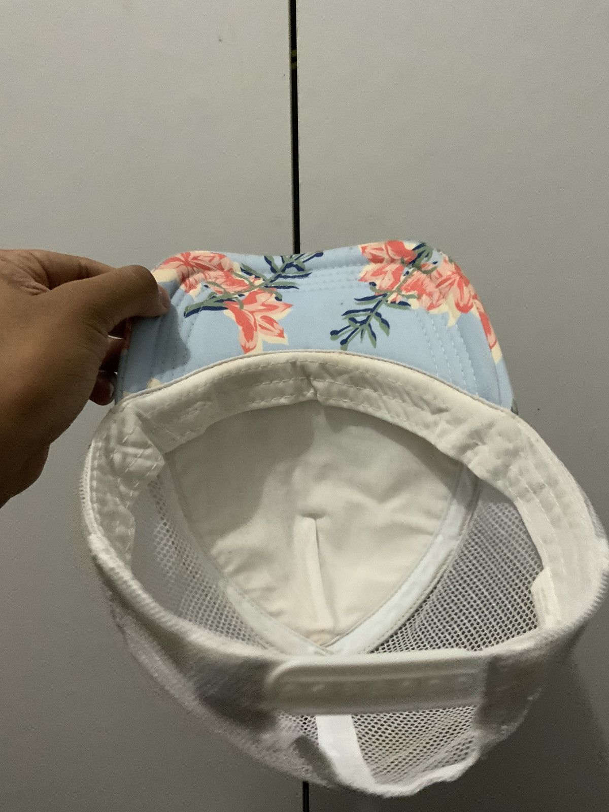 Hat Club Flower Art Trucker Hat Size ONE SIZE - 8 Thumbnail