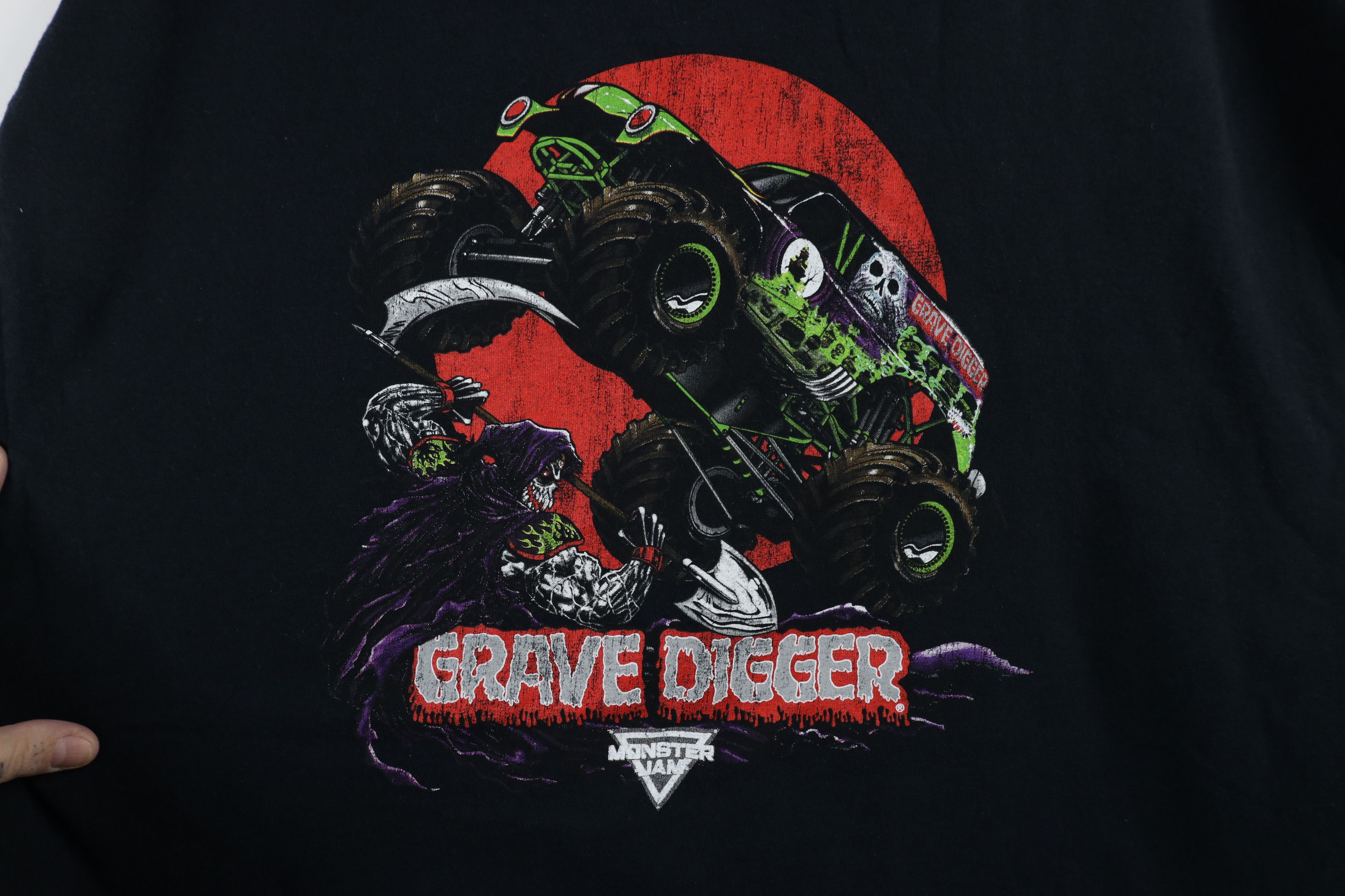 Vintage Vintage Y2K Monster Jam Grave Digger Monster Truck T-Shirt Size US XL / EU 56 / 4 - 4 Thumbnail