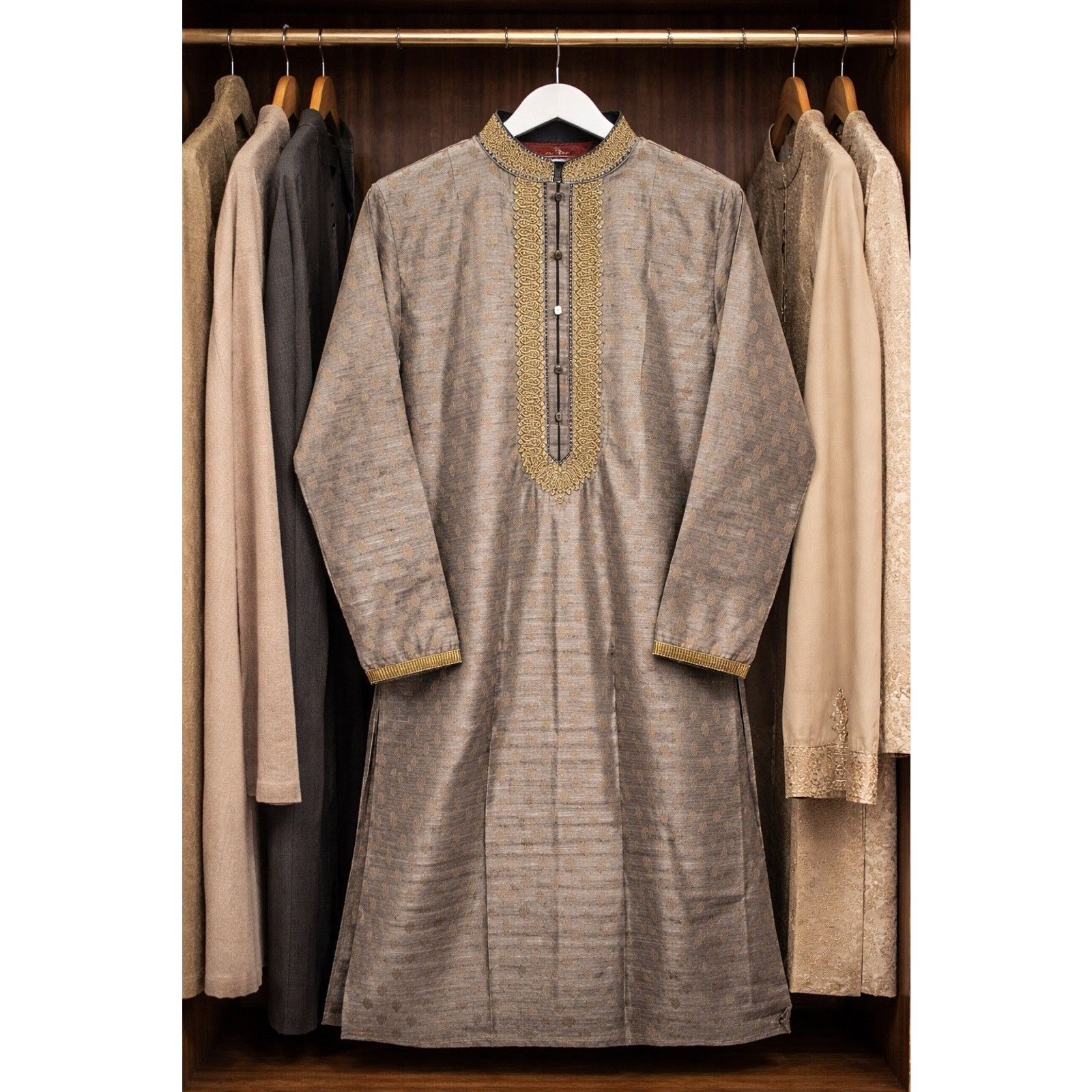 & Other Stories Sultan Men's Gray Kurta Gold Embroidery 21" Chest 42" Length Size US XS / EU 42 / 0 - 1 Thumbnail