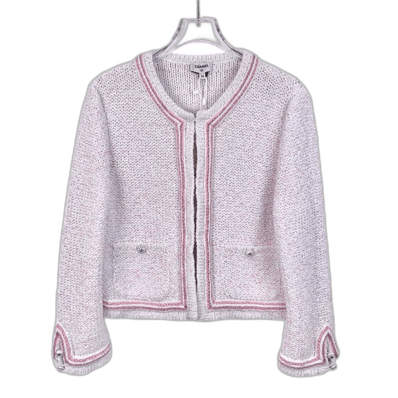 Chanel Pink Knit Cardigan With Pearls