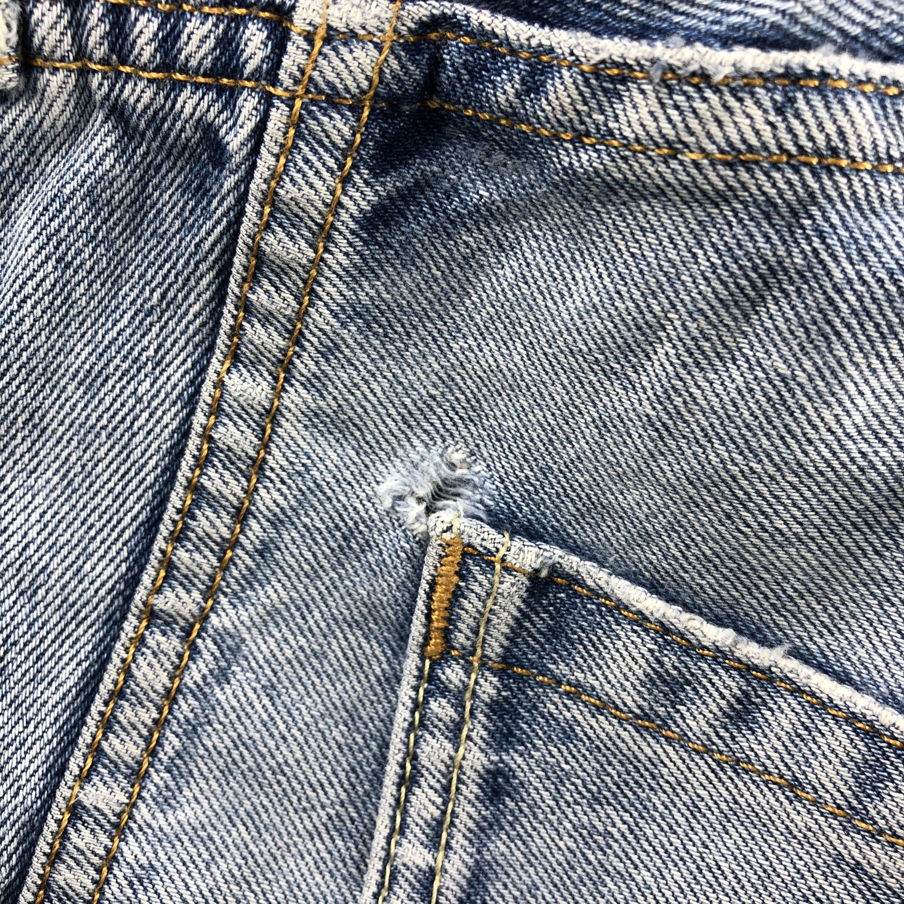 Levi's Vintage Levi's 505 Jeans Faded Blue Denim KJ838 Size US 33 - 9 Thumbnail