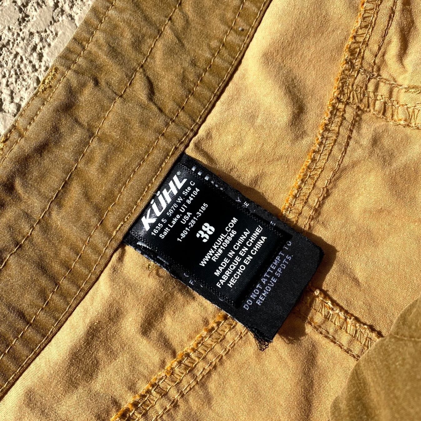 Vintage Kuhl Mens Shorts Cargo Vintage Patina Size 38 11" Inseam Casual Regular Knit/Cotton Blend Cargo Pocket Logo Belt Loops Brown Mens Size US 38 / EU 54 - 4 Thumbnail