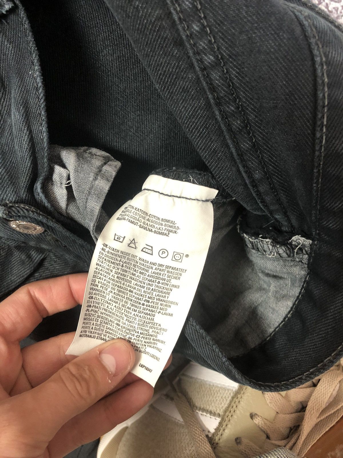 Levi's Vintage jeans Levi’s 501 usa casual men’s size 43 y2k drill Size US 32 / EU 48 - 6 Thumbnail