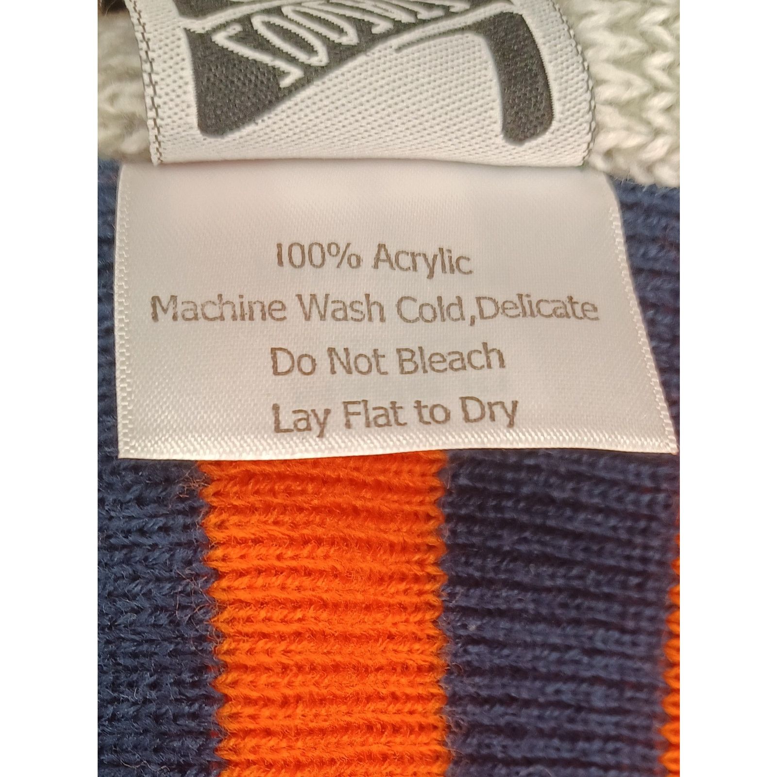 Other Women's Knit Gray Auburn Scarf 6 ft Size ONE SIZE - 4 Thumbnail