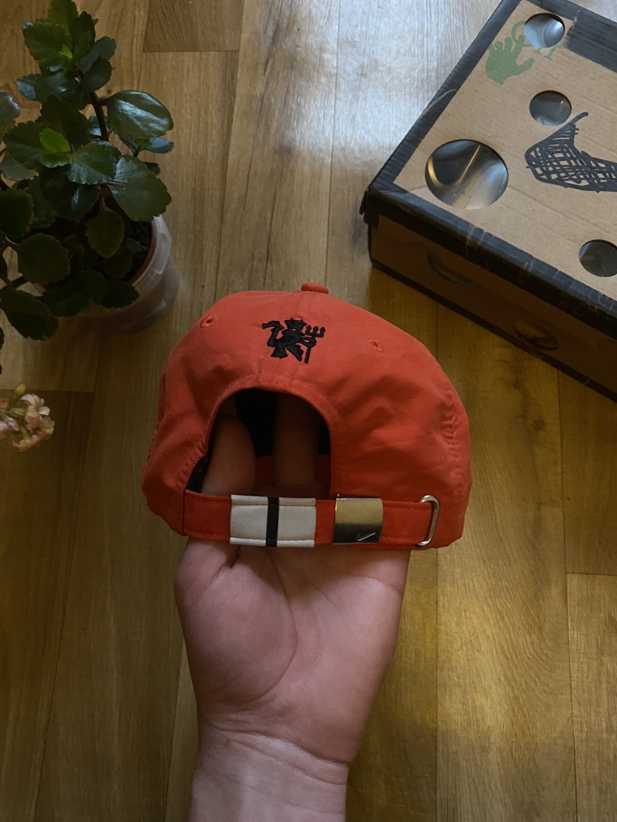 Nike × Vintage Nike Manchester United Strapback Cap Size ONE SIZE - 2 Thumbnail