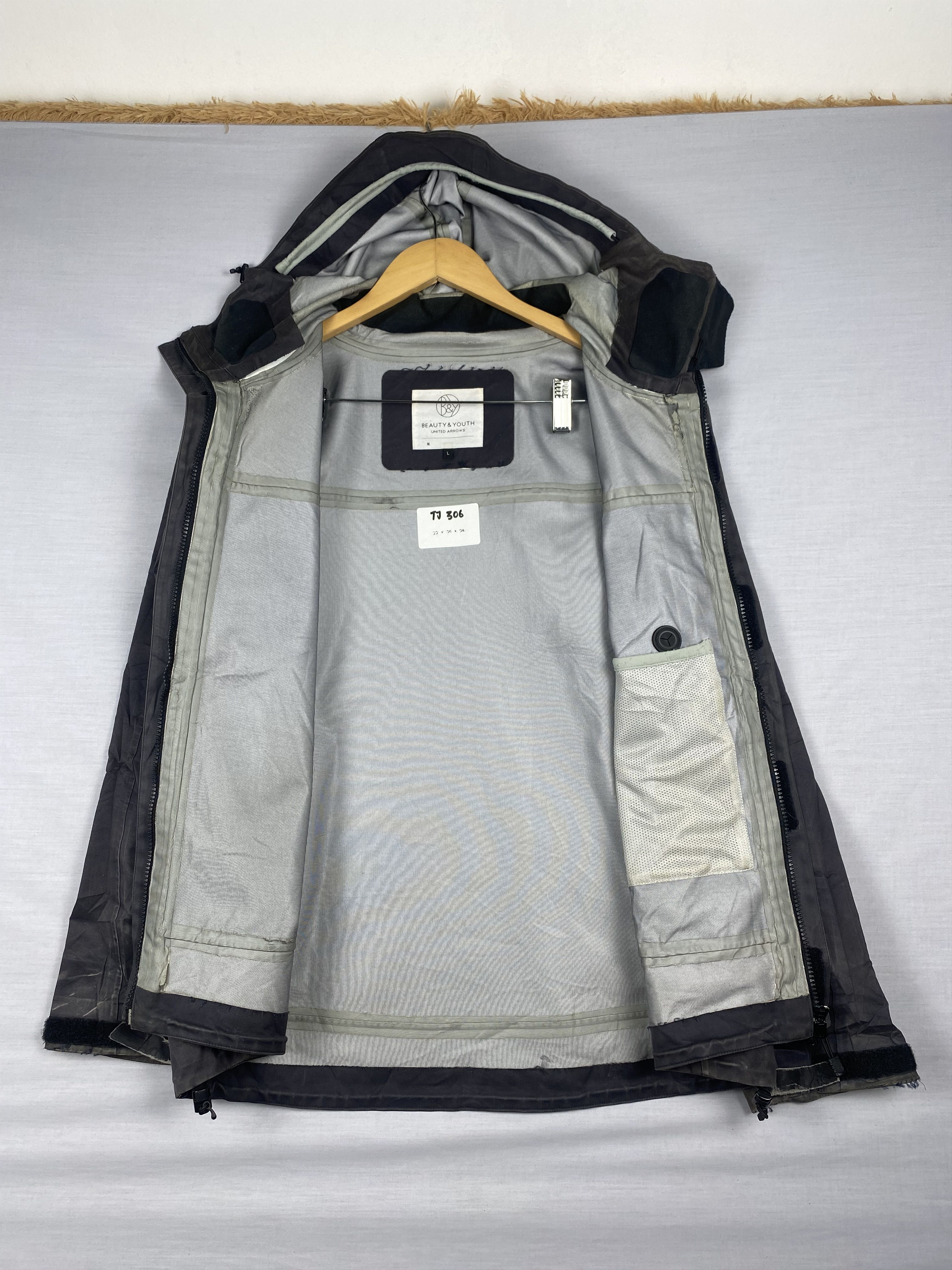 BEAUTY&YOUTH Vintage Beauty And Youth Hoodie Zip Up Waxed Canvas Jacket Size US L / EU 52-54 / 3 - 5 Thumbnail