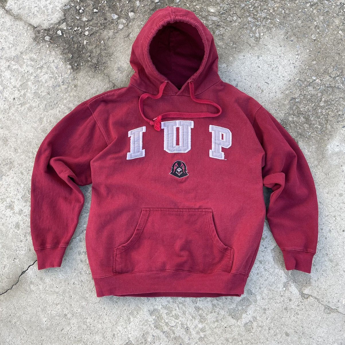 Vintage Vintage IUP Indian University Pennsylvania Hoodie Logo Y2K Size US M / EU 48-50 / 2 - 1 Thumbnail