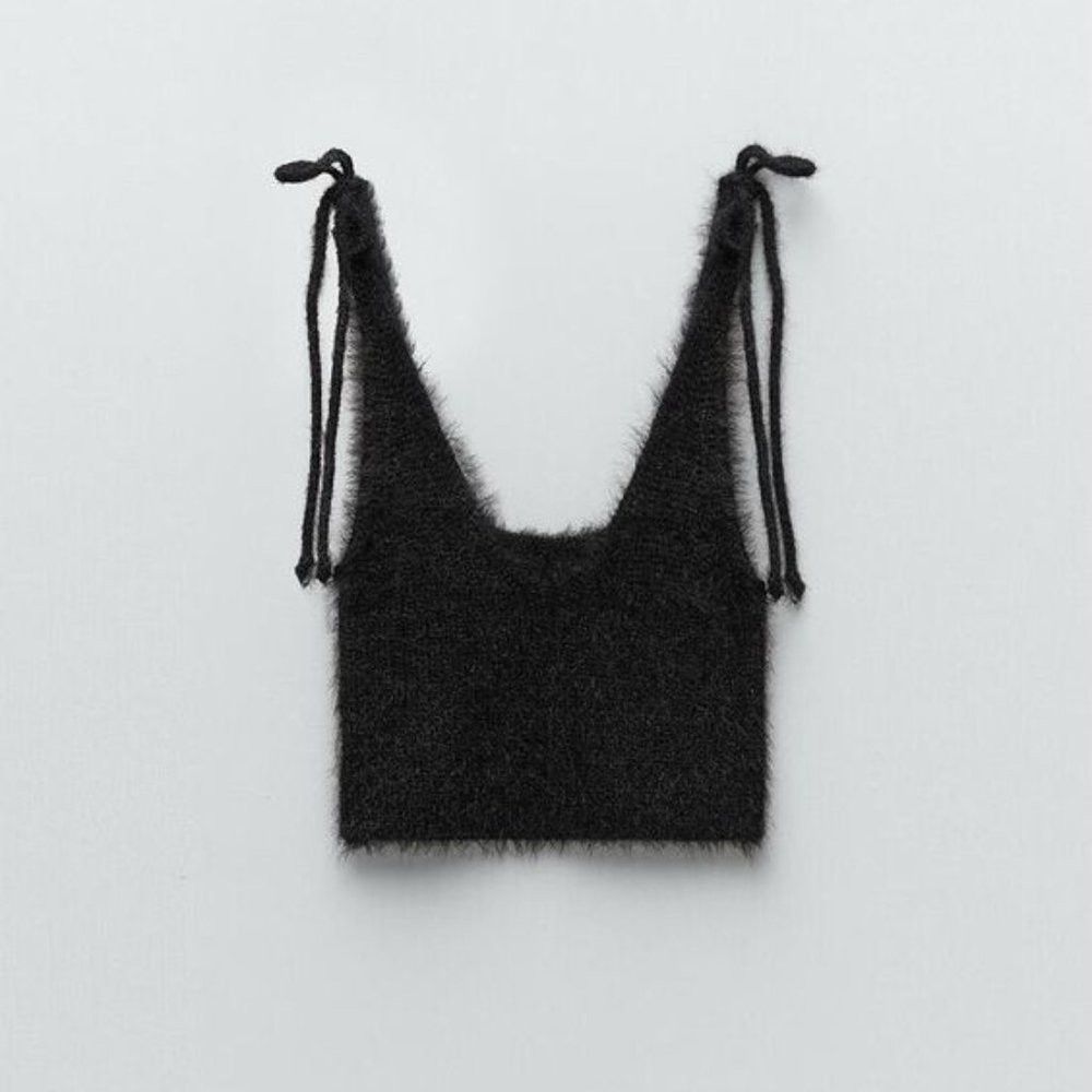 Zara New Zara Soft Touch Black Fuzzy Top Size L Size L / US 10 / IT 46 - 1 Thumbnail
