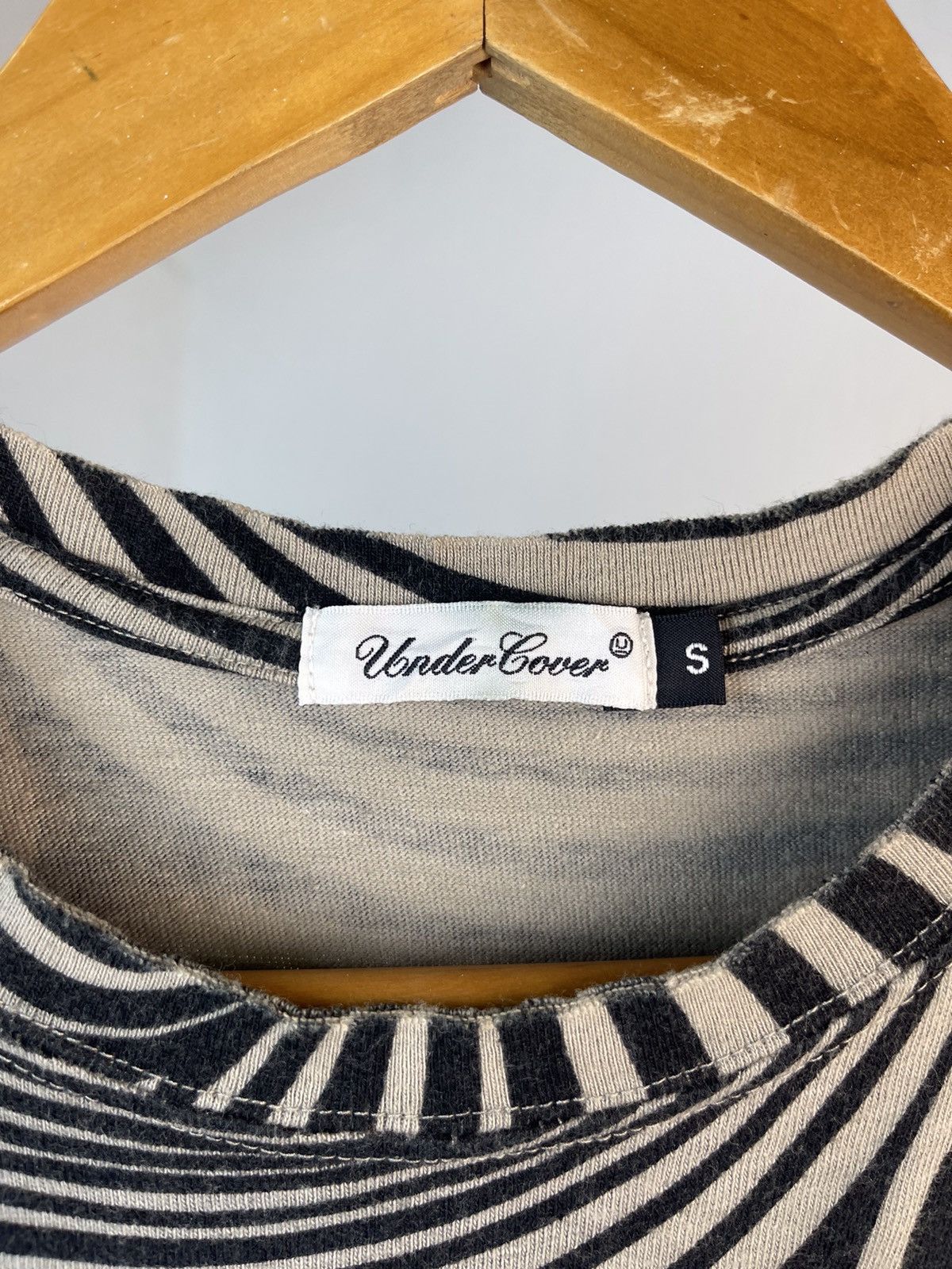 Jun Takahashi × Undercover Undercover Swirl Alloverprint Sleeveless Size US S / EU 44-46 / 1 - 11 Thumbnail