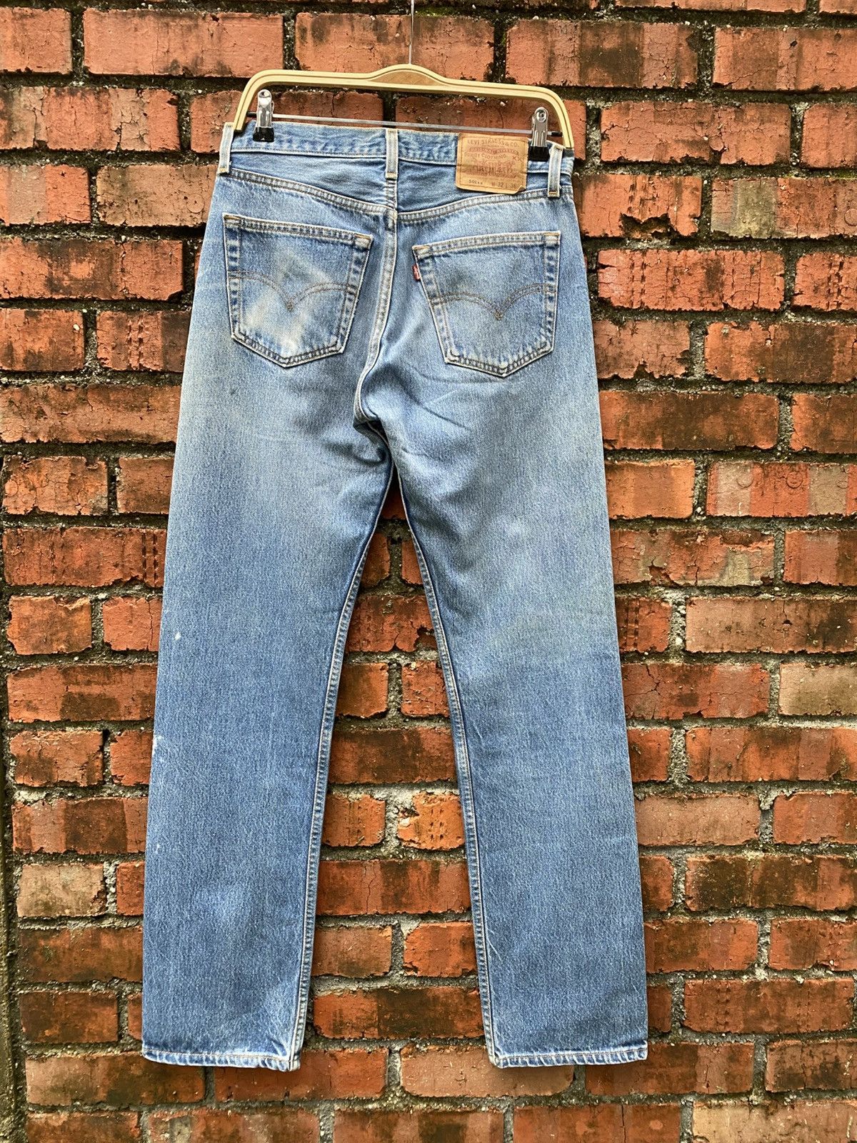 Levi's × Levi's Vintage Clothing × Vintage W31x34 Vintage levi's 501 faded dirty made in USA Size US 31 - 2 Thumbnail