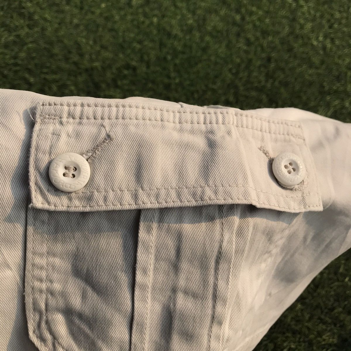 Levi's × Levi's Vintage Clothing Vintage 90s Levis Silver tab Cargo short pants Khakis model Size US 30 / EU 46 - 20 Thumbnail