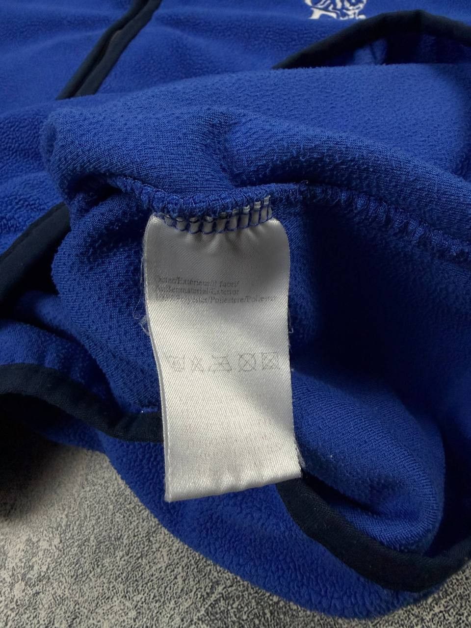 Umbro 90s Umbro Chelsea Fleece 1/3 zip Jacket Size US S / EU 44-46 / 1 - 6 Thumbnail