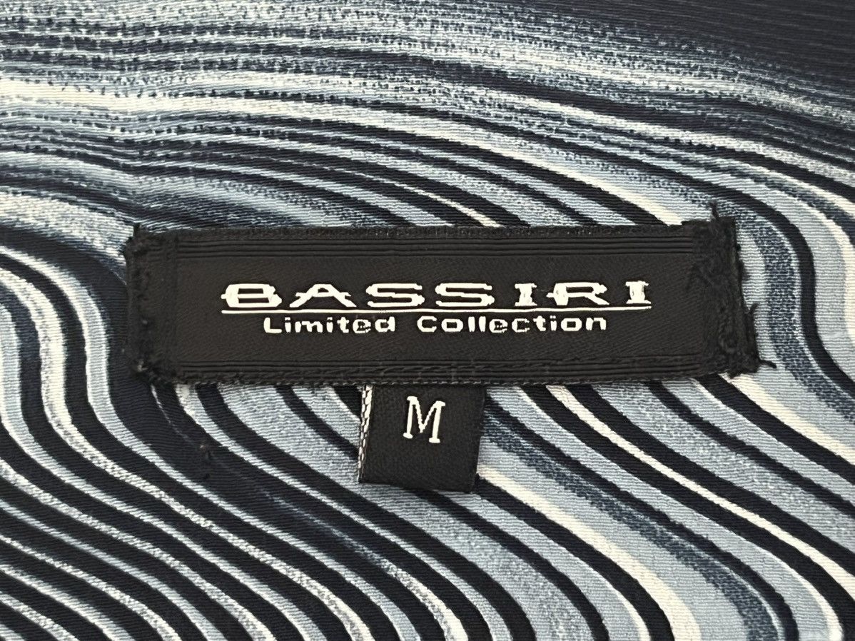 Designer Bassiri limited collection classic retro vintage button shir Size US M / EU 48-50 / 2 - 5 Thumbnail