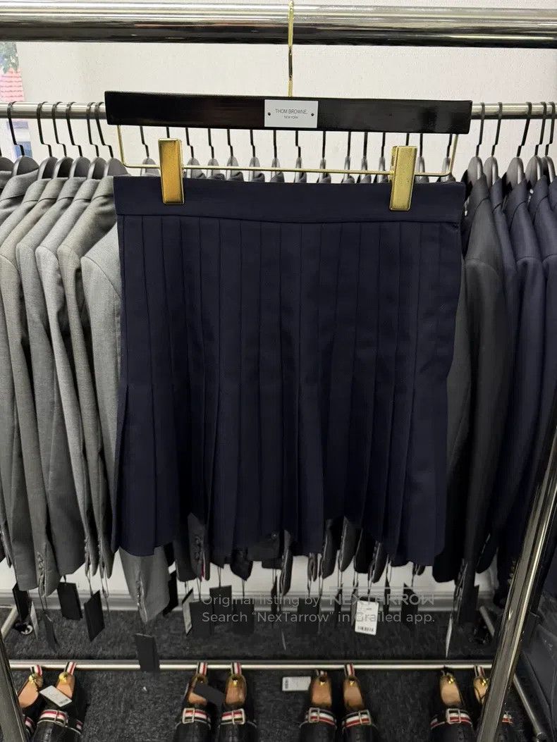 Thom Browne Thom Browne Pleated Skirt Size 26" / US 2 / IT 38 - 1 Thumbnail