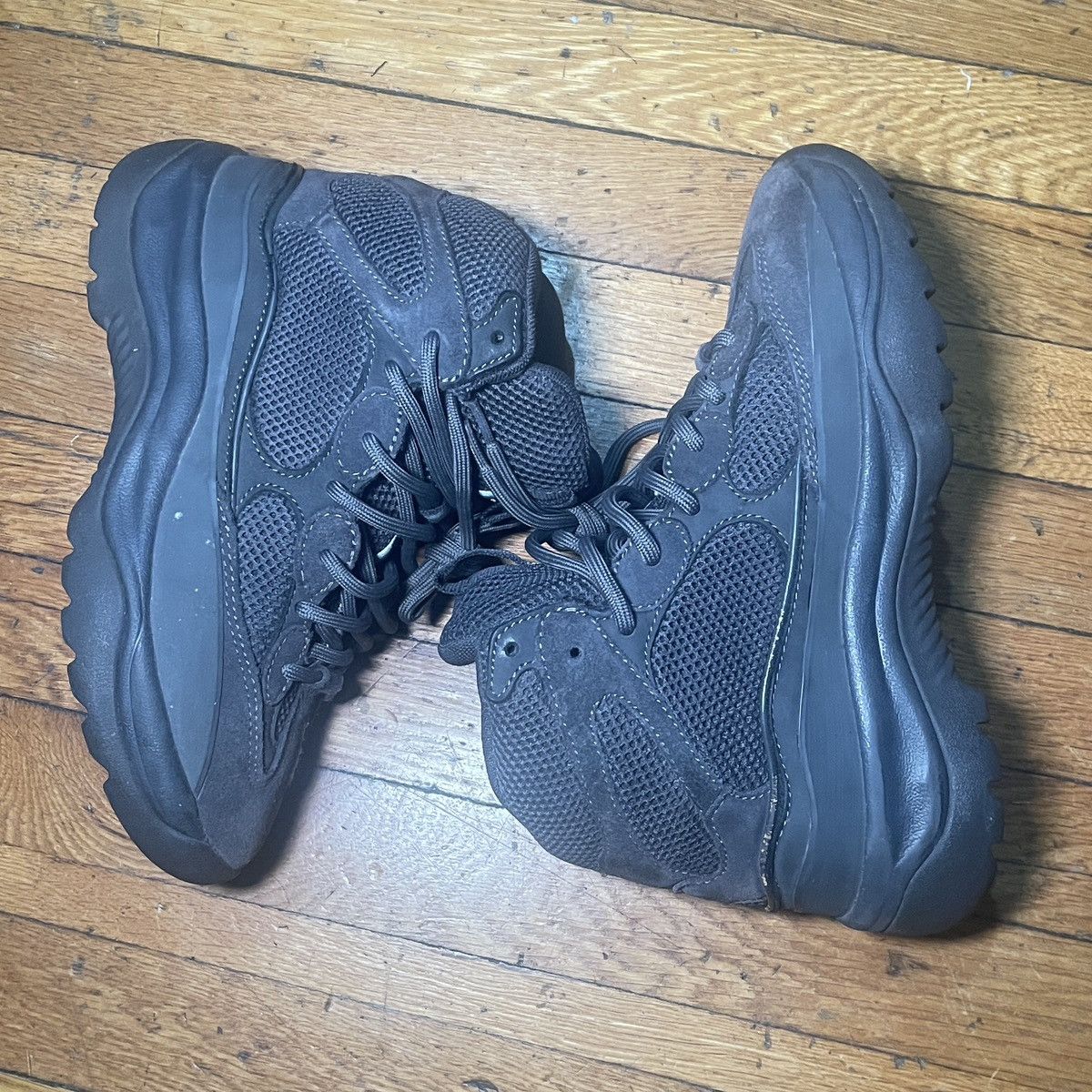 Yeezy Yeezy Season 6 Graphite Desert Boot Size US 7 / EU 40 - 2 Thumbnail