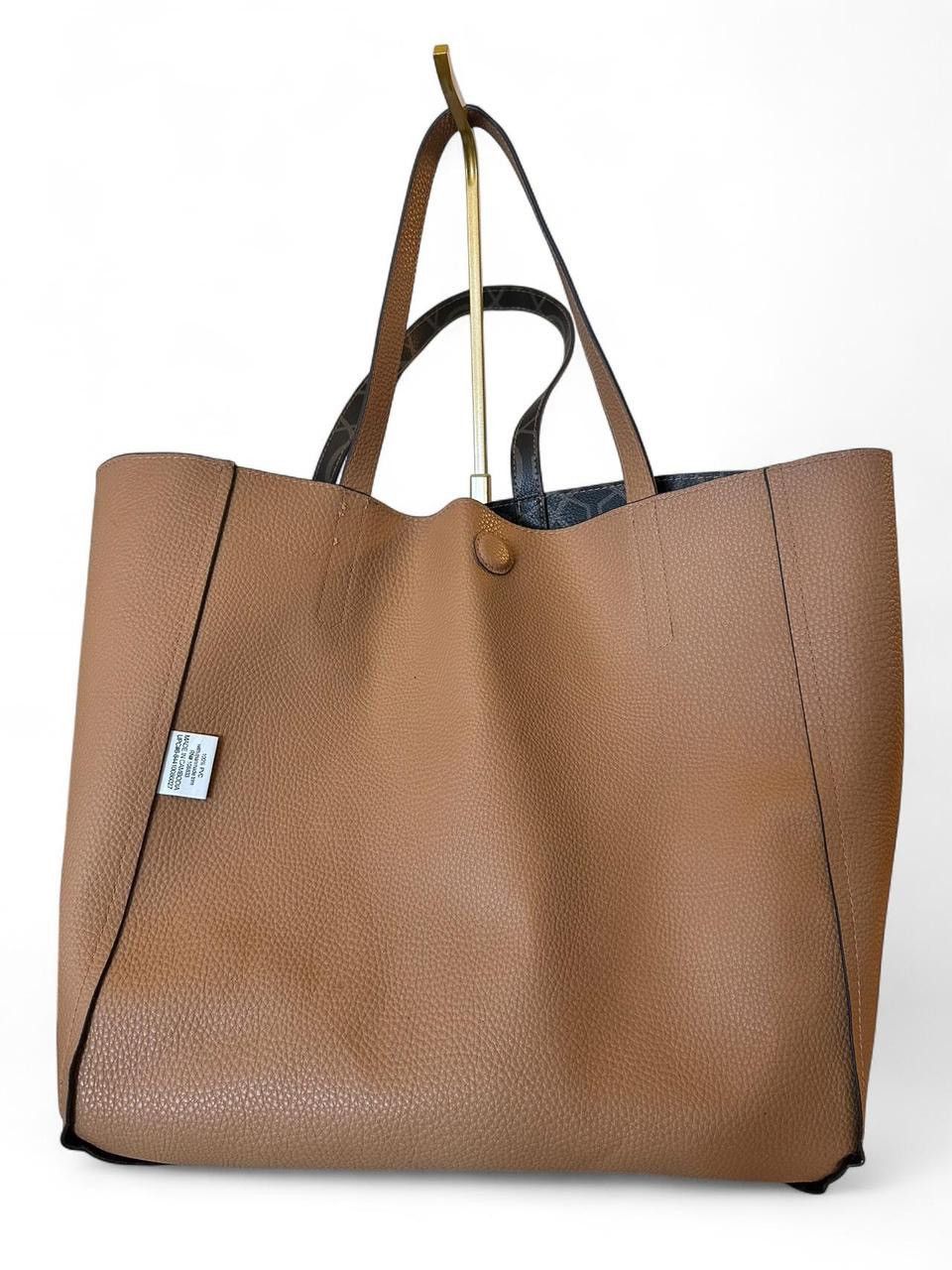 Other Reversible Brown Geometric / Tan PVC Tote – Magnetic Closure Size ONE SIZE - 4 Thumbnail