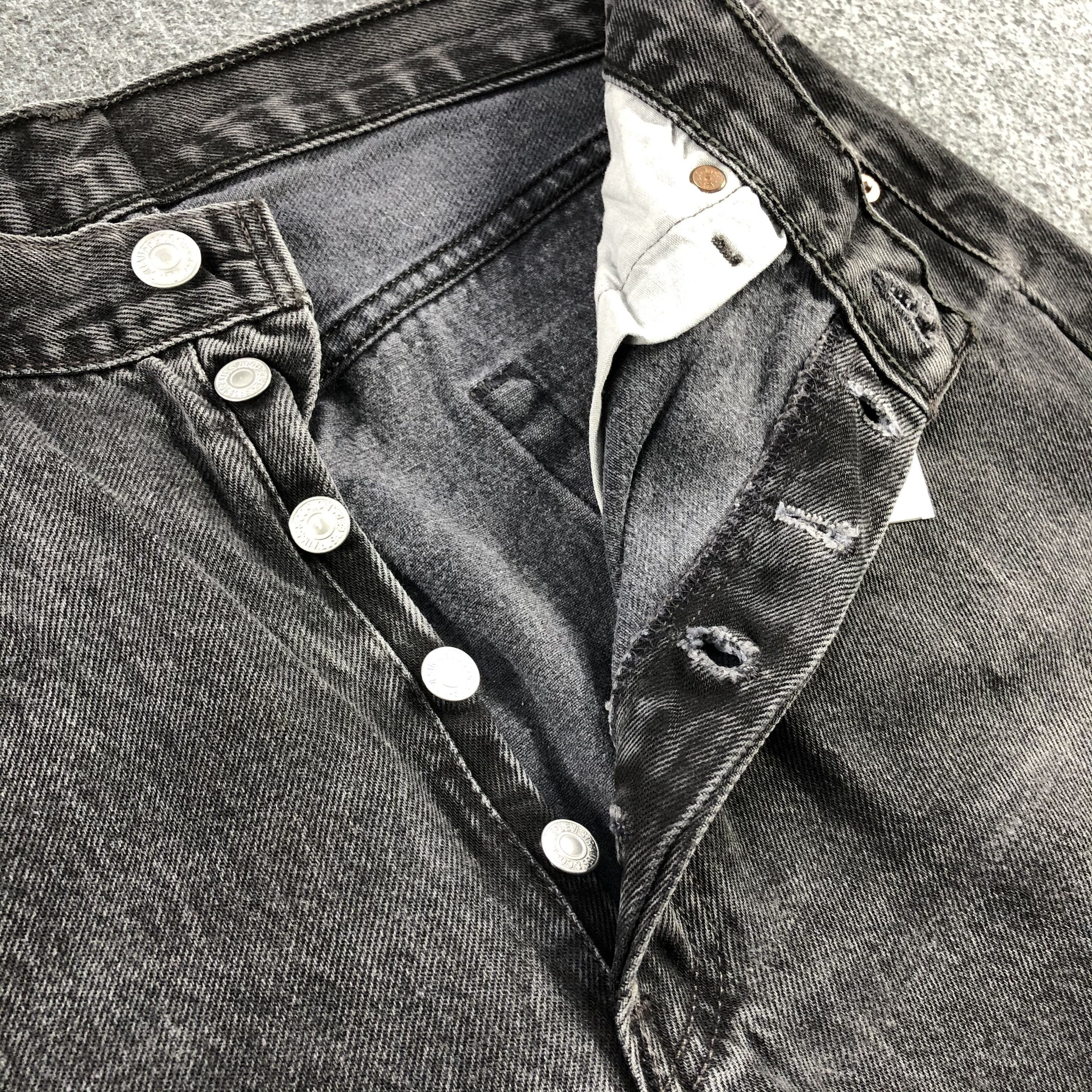 Levi's 90s Vintage Ripped Levis 501 Earth Tone Jeans-J1565 Size US 33 - 12 Thumbnail