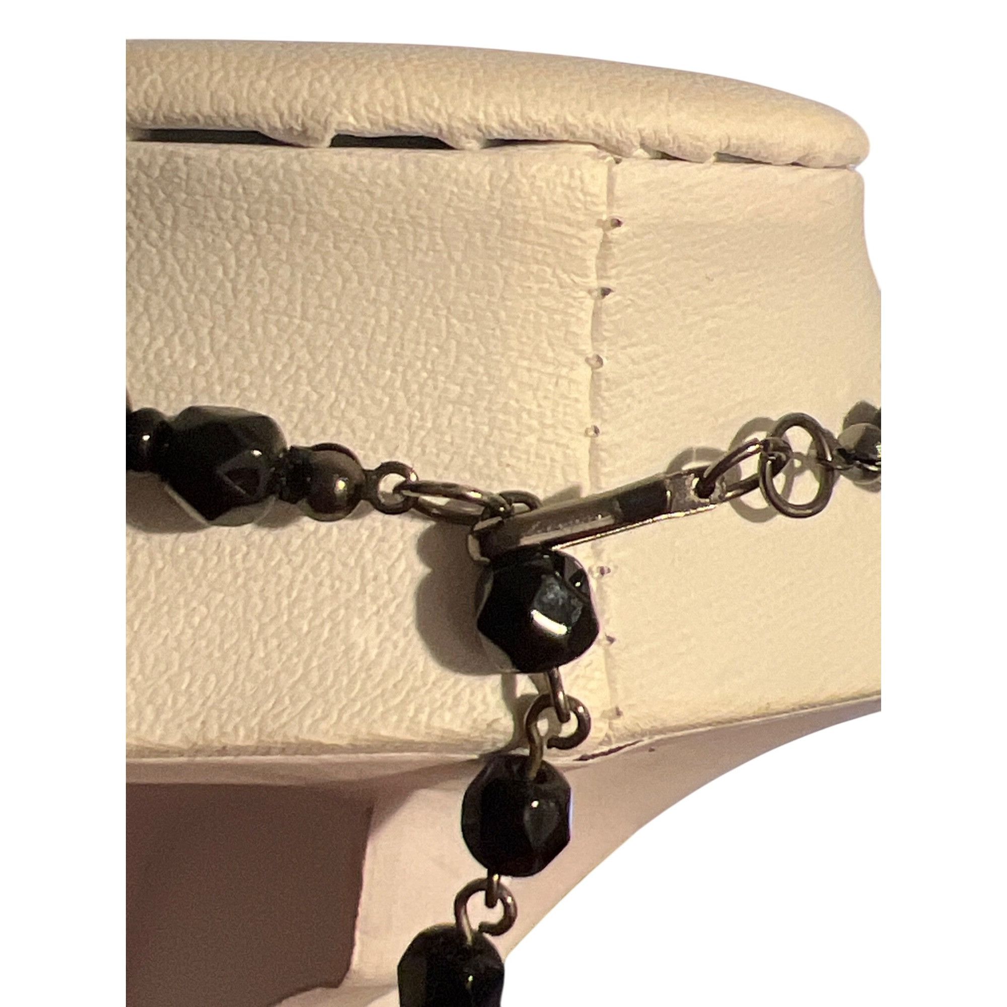 Other Vintage Black Faceted Onyx Beaded Necklace Gunmetal Hook Cla Size ONE SIZE - 3 Thumbnail