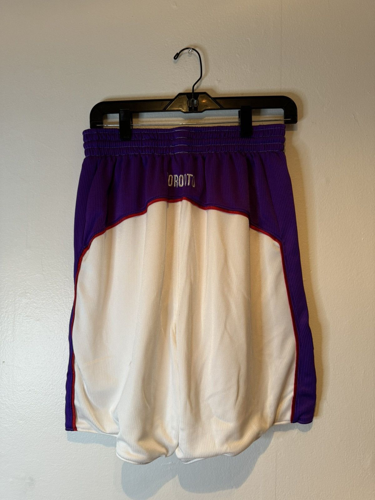 Nike Toronto Raptors Nike Shorts NBA Vince Carter Men 36 Size US 36 / EU 52 - 4 Thumbnail