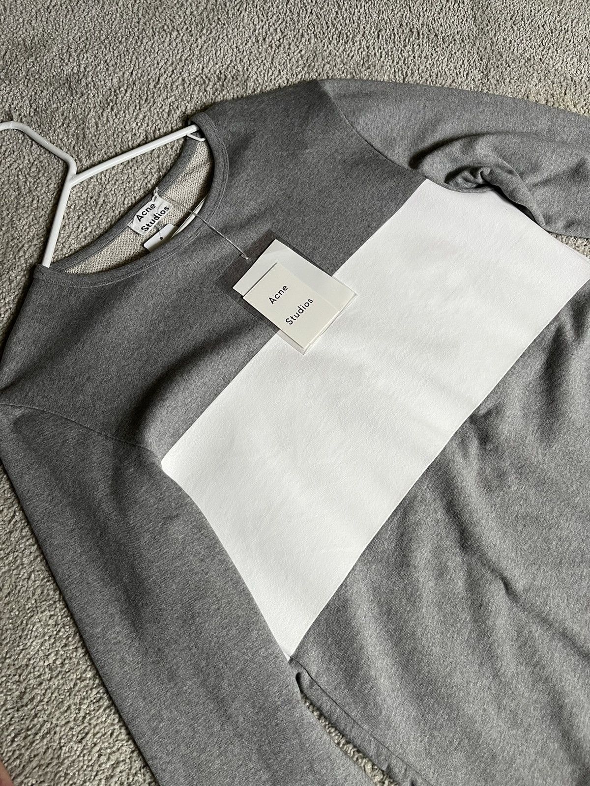 Acne Studios Acne Studios Crewneck Sweater *Brand New* Grey Size US L / EU 52-54 / 3 - 4 Thumbnail