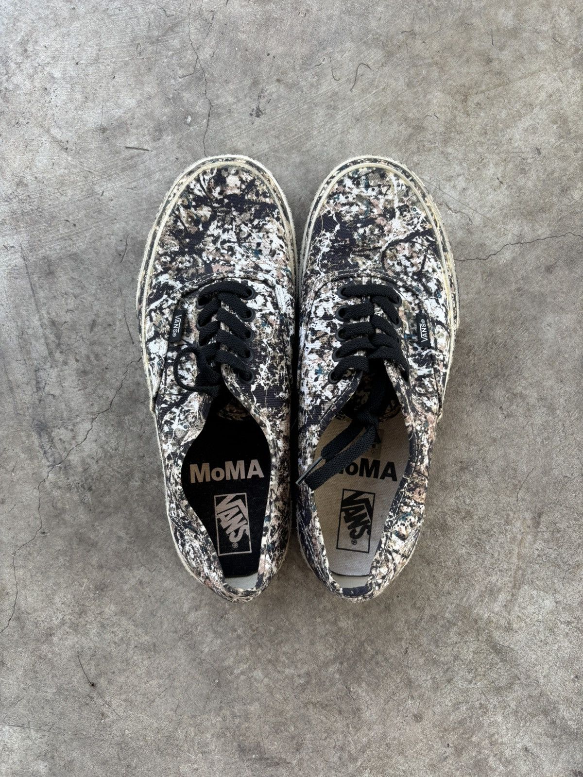 Vans Vans x MoMA Size US 8 / EU 41 - 1 Thumbnail