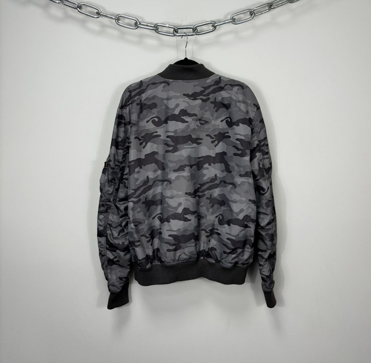 Alpha Industries Vintage Alpha Industries Gray Camo Hype Bomber Jacket Size US L / EU 52-54 / 3 - 3 Thumbnail