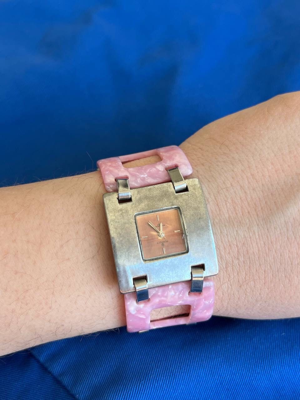 Japanese Brand × Vintage Vintage Japanese style futuristic Pink Squared Watch Size ONE SIZE - 4 Thumbnail