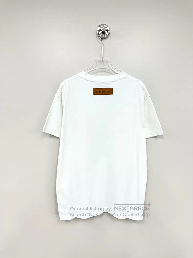 Louis Vuitton Louis Vuitton White embossed logo short sleeve Size US XS / EU 42 / 0 - 2 Thumbnail