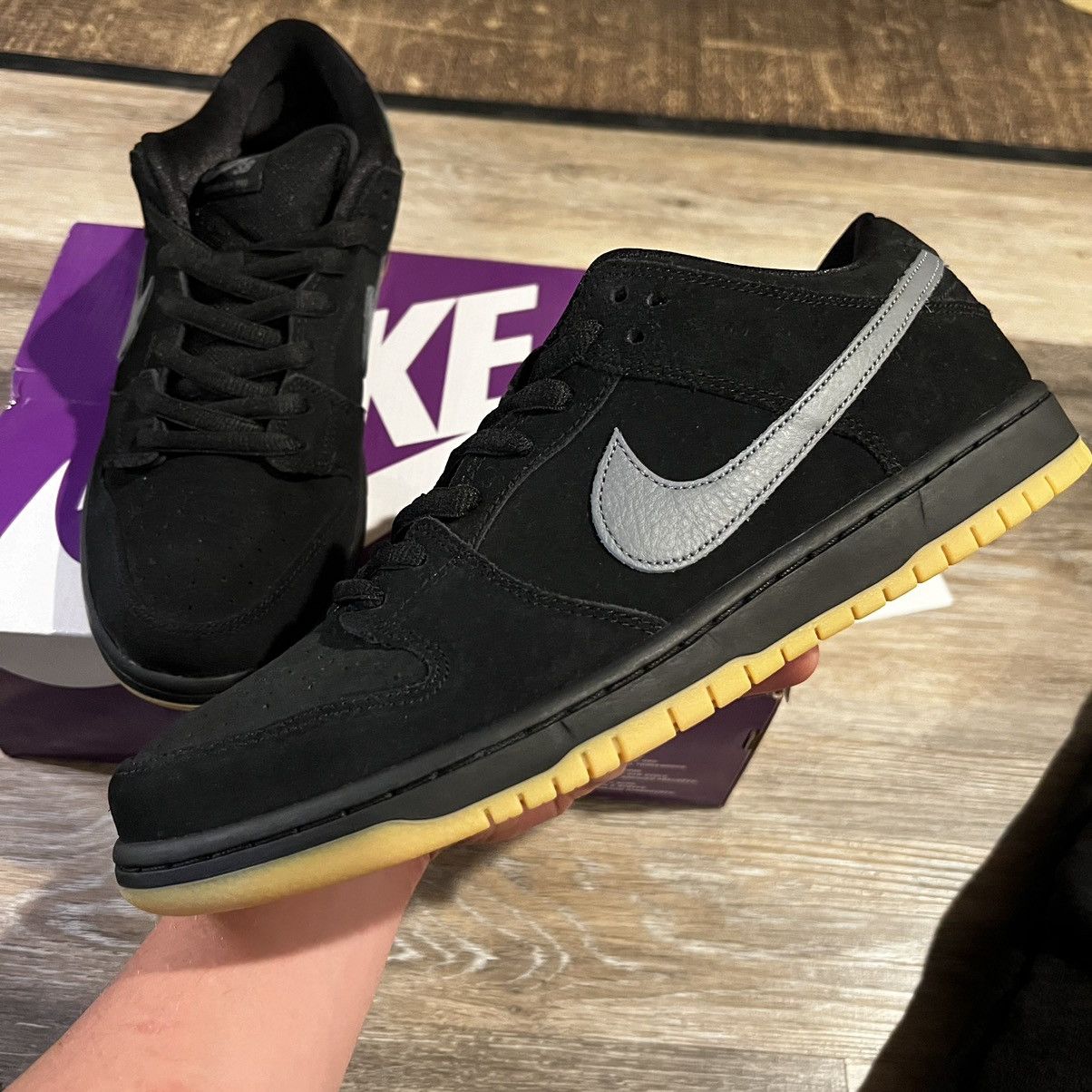 Nike Nike SB Dunk Low Fog Size US 11 / EU 44 - 12 Thumbnail