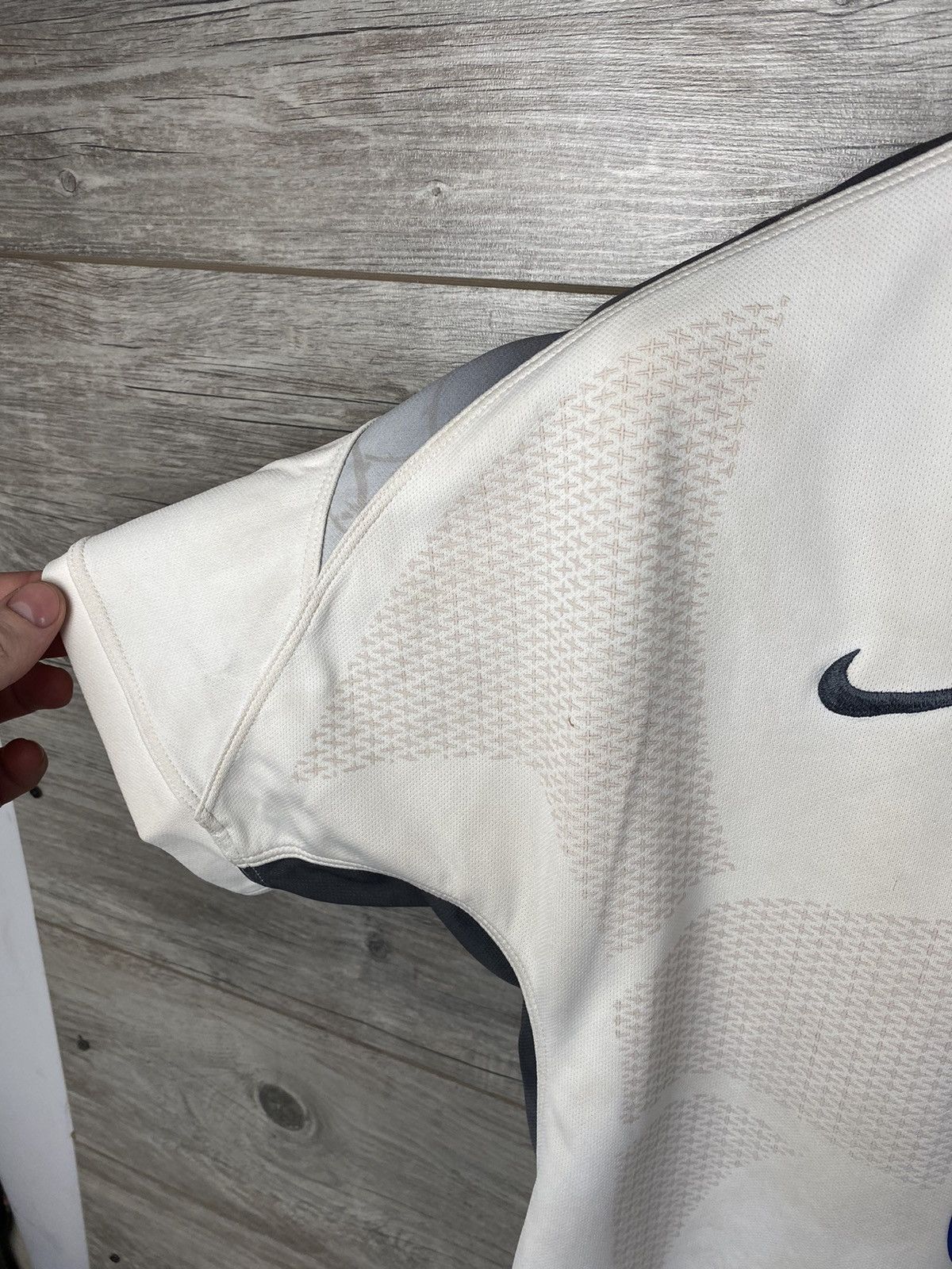 Nike × Vintage England Jersey Rugby Shirt Nike 381477-100 Size M Size US M / EU 48-50 / 2 - 10 Thumbnail
