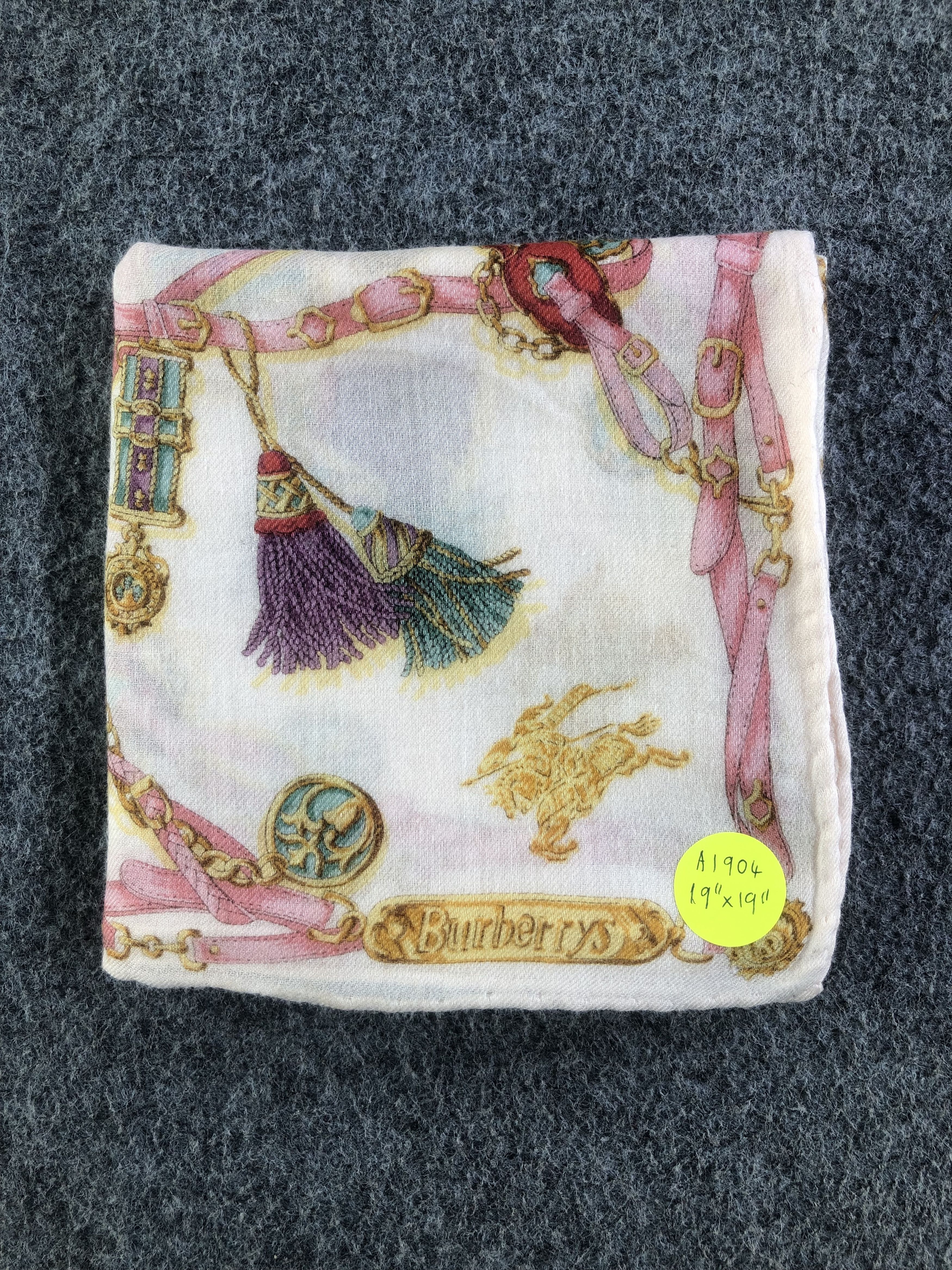 Burberry Burberrys Handkerchief / Bandana / Neckerchief Size ONE SIZE - 6 Thumbnail