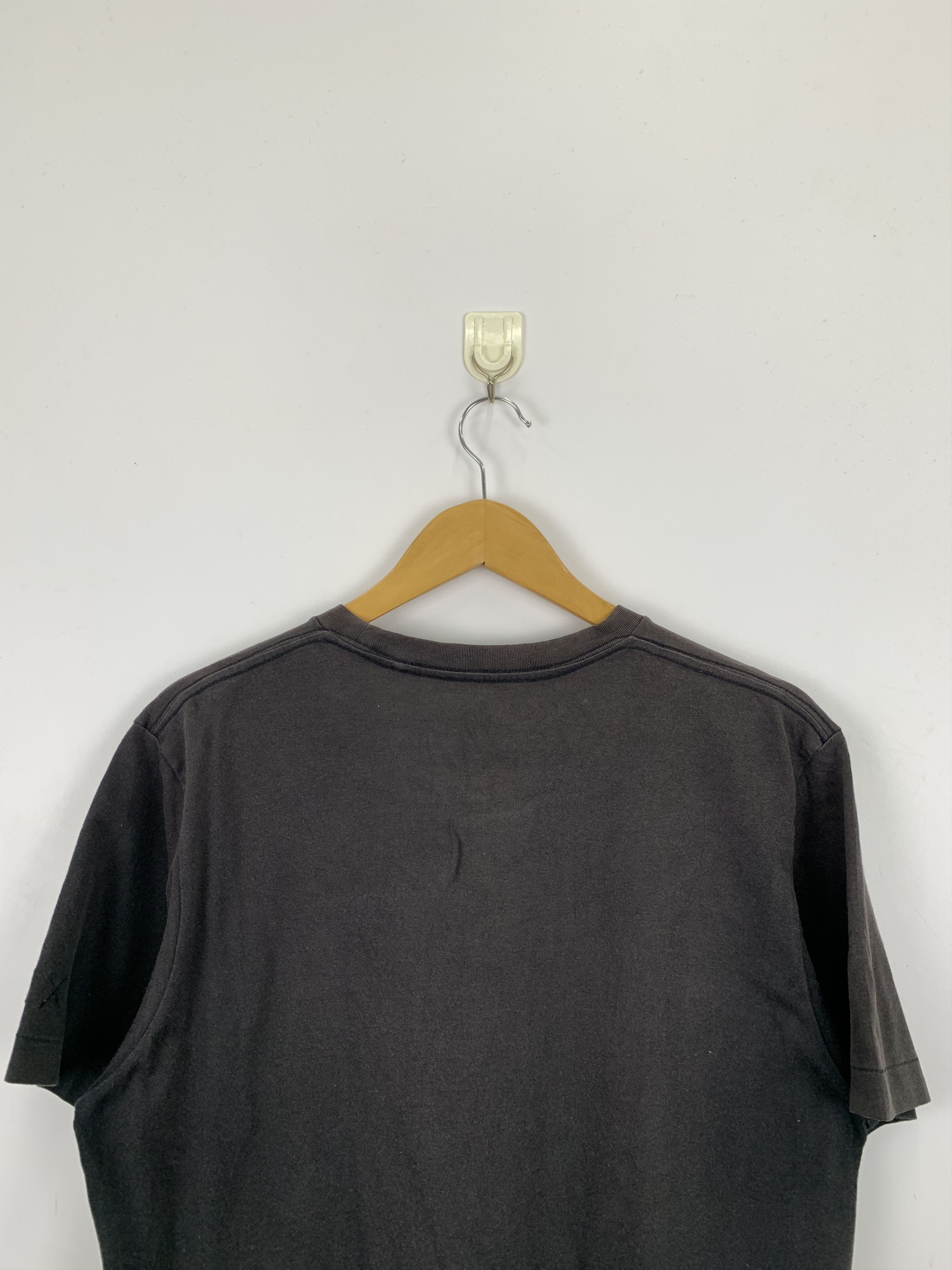 Kaws × Uniqlo Uniqlo Kaws Peanuts Tees TA0249 Size US L / EU 52-54 / 3 - 4 Thumbnail