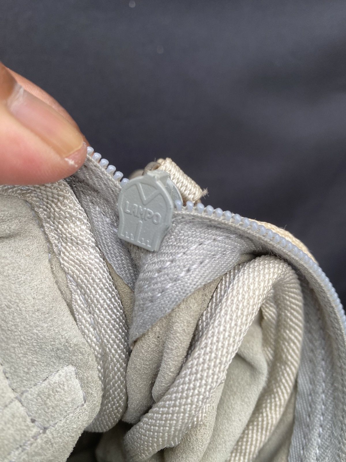 Prada Rare Vintage Prada Sling Bag Size ONE SIZE - 20 Thumbnail
