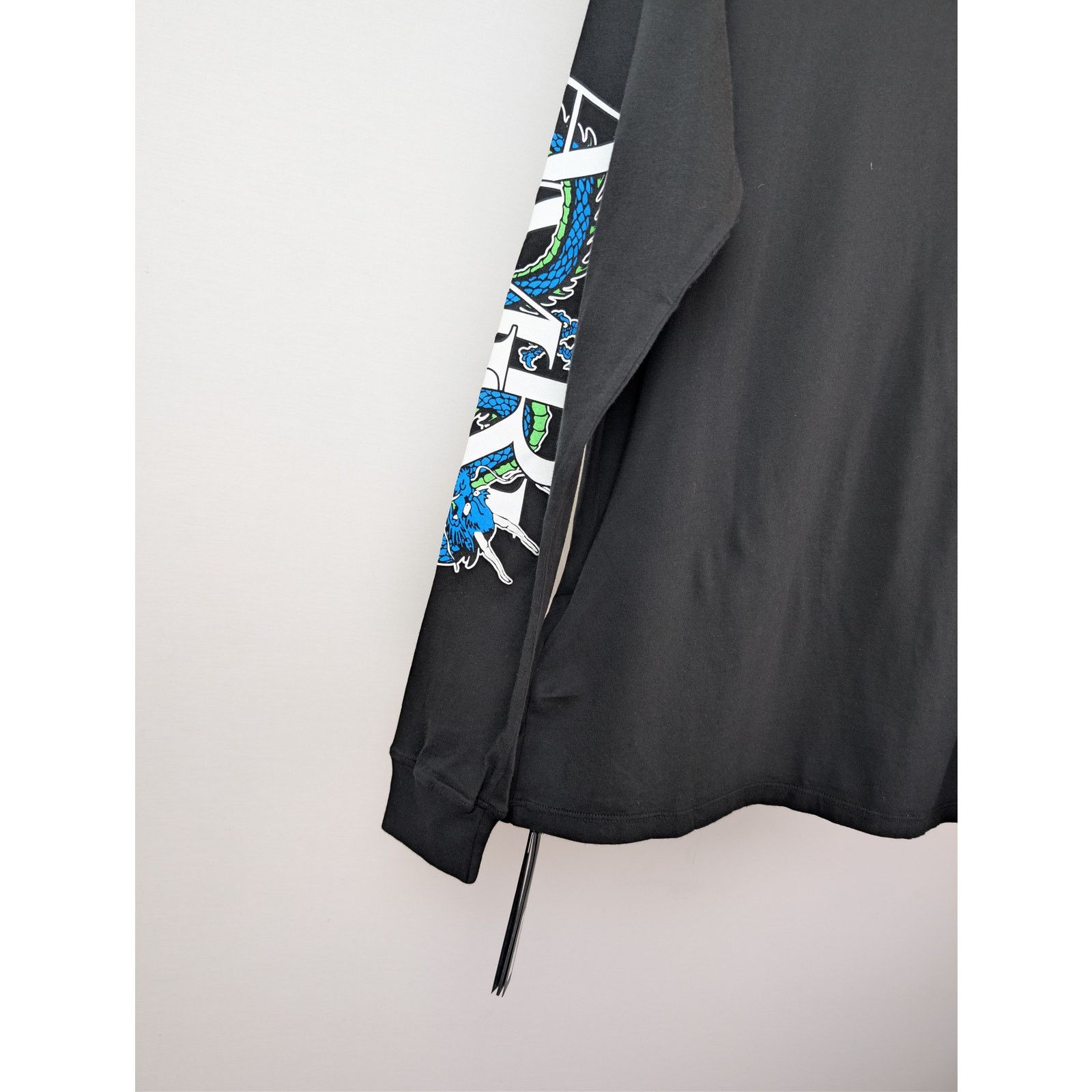 Amiri o1rshd1 Q:2 / CNY Dragon Long Sleeve Tee T-Shirt in Black XL Size US XL / EU 56 / 4 - 14 Thumbnail