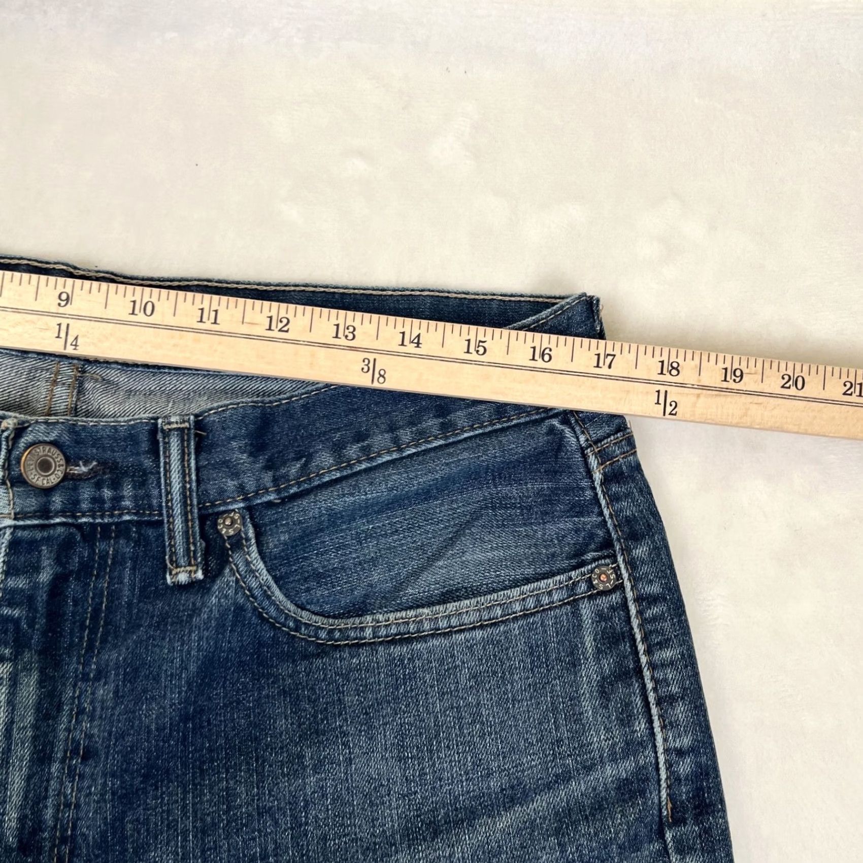 Levi's Levi’s 514 Jeans Men 34x30 Denim Blue Medium Regular Straight 5-Pocket Logo USA 90s Vintage Size US 34 / EU 50 - 5 Thumbnail