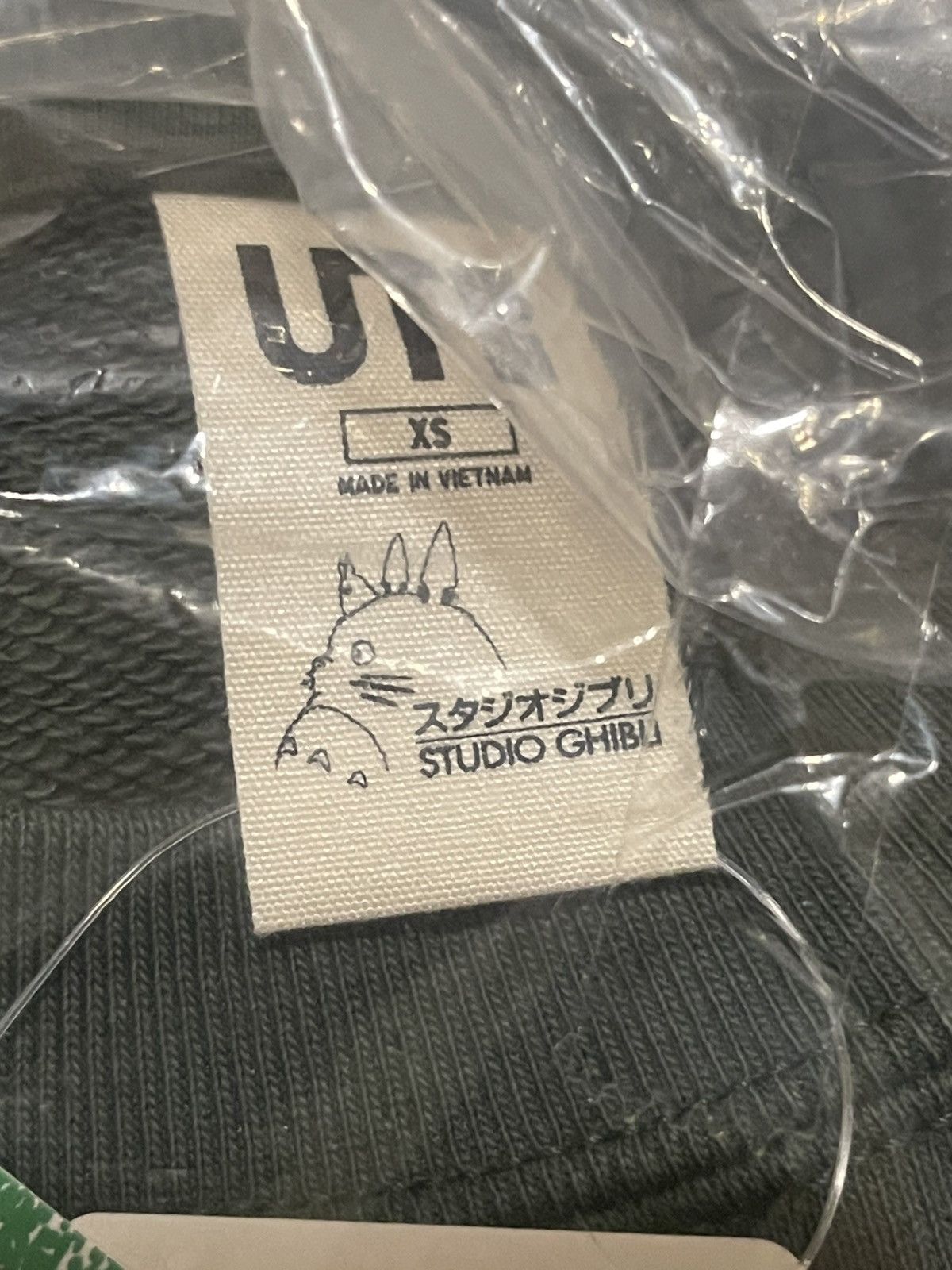 Uniqlo *New* Studio Ghibli x Uniqlo Sweatshirt / Princess Mononoke Size US XS / EU 42 / 0 - 4 Thumbnail