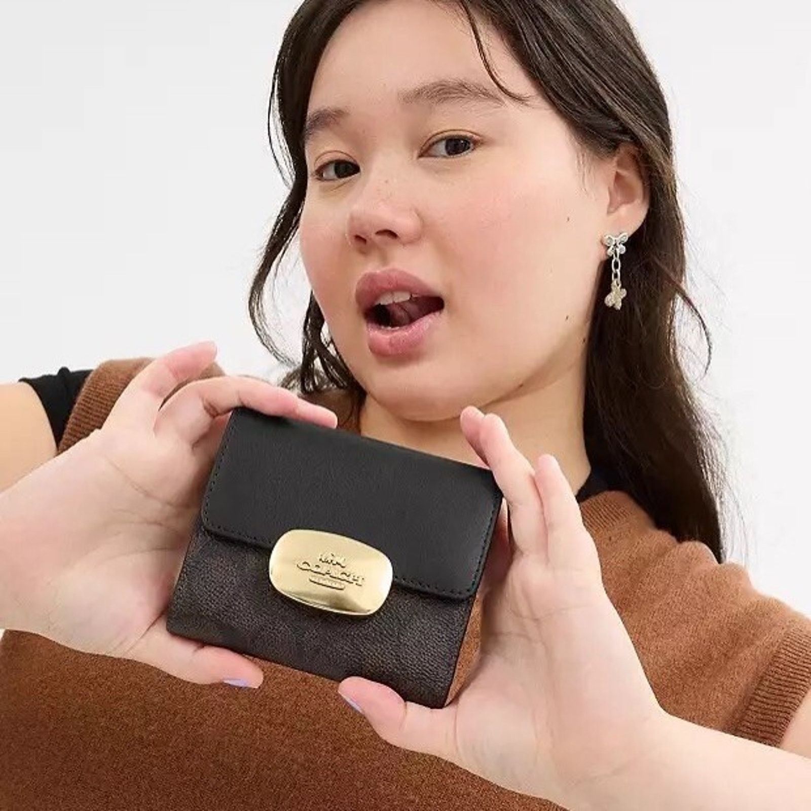 Coach NWT Coach Eliza Small Wallet CW801 Gold/Walnut/Black Size ONE SIZE - 6 Thumbnail
