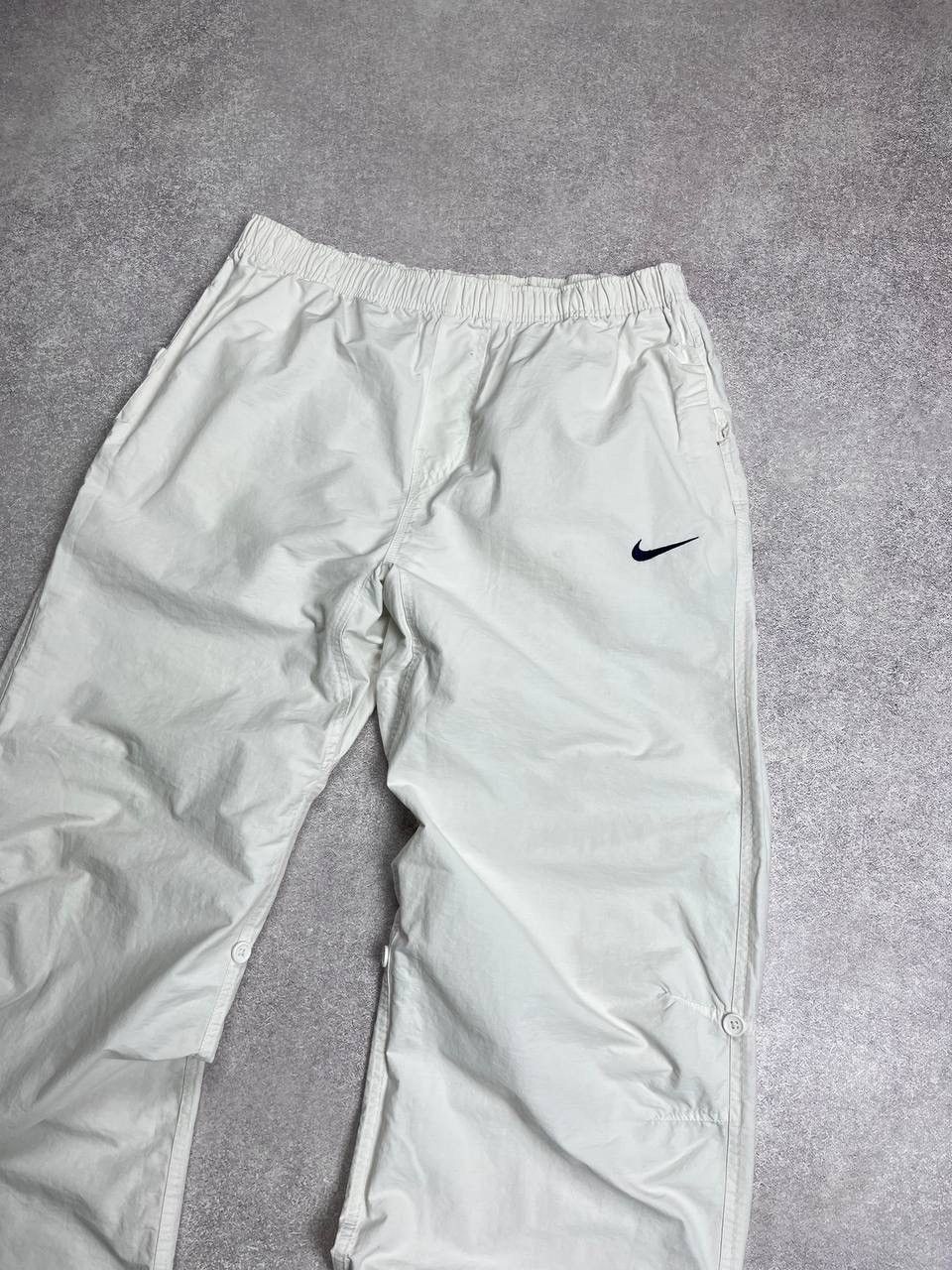 Nike VINTAGE NIKE SWOOSH WHITE TN+ BAGGY TRACK PANTS Y2K M Size US 32 / EU 48 - 2 Thumbnail