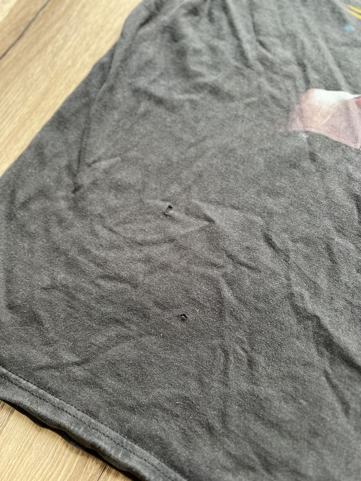 Vintage 2000 Star Trek Deep Space Nine Tee Captain Benjamin Sisko Size US XL / EU 56 / 4 - 6 Thumbnail
