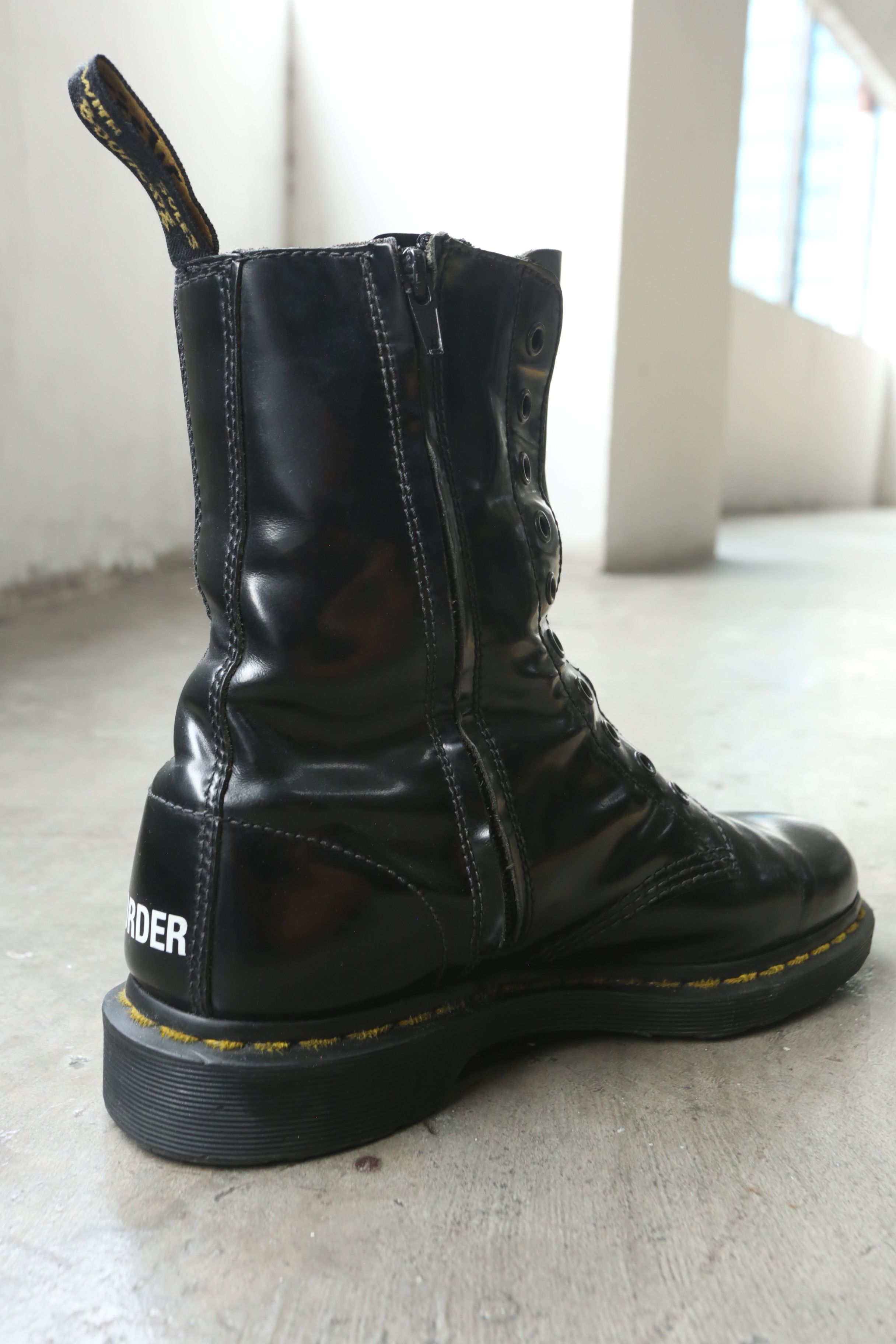 Dr. Martens × Vetements Vetements - Dr. Martens - S/S 17 - "Border Line" 1490 Boots Size US 9 / EU 42 - 16 Thumbnail