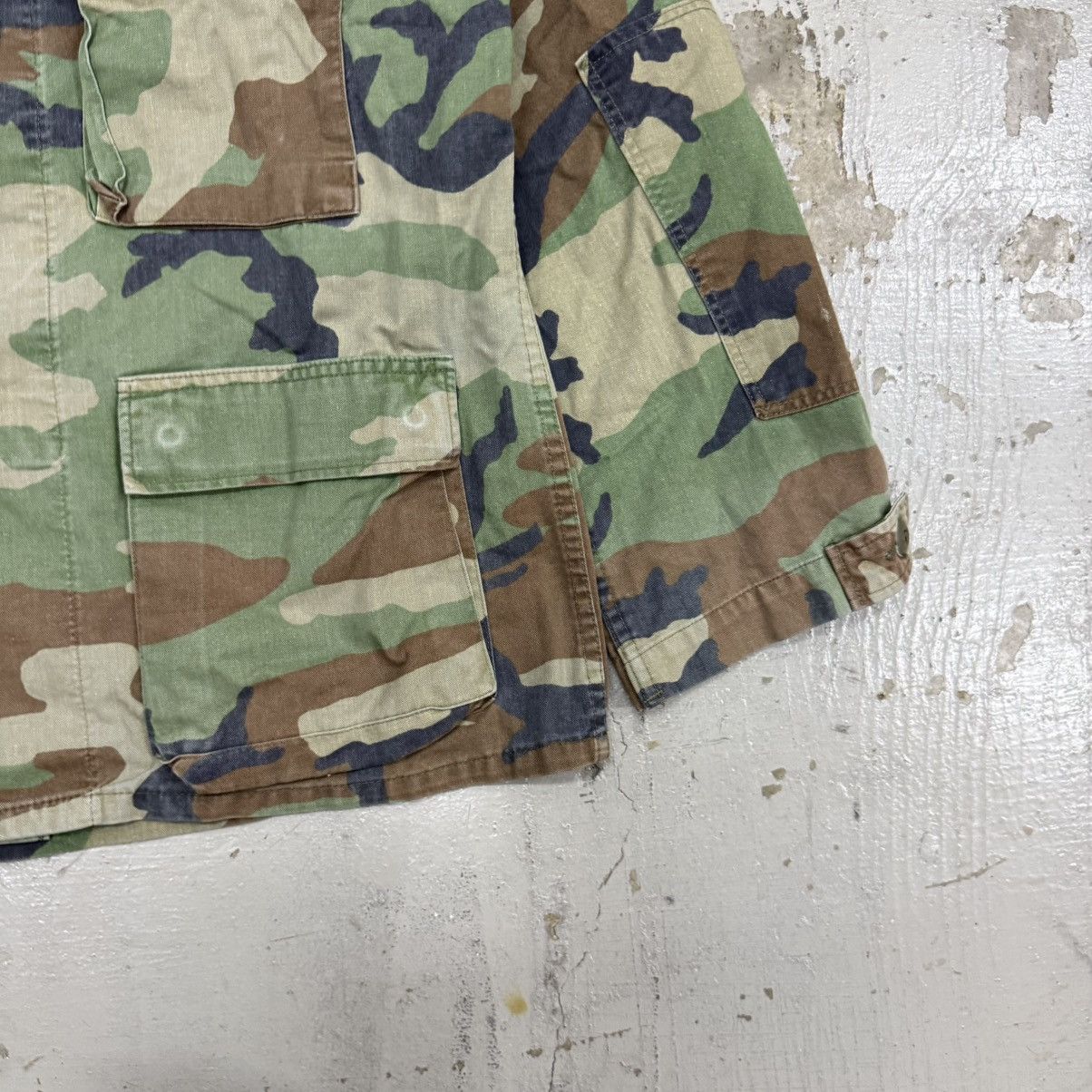 Vintage Vintage US Army DBU Woodland Camo Jacket Size US L / EU 52-54 / 3 - 7 Thumbnail