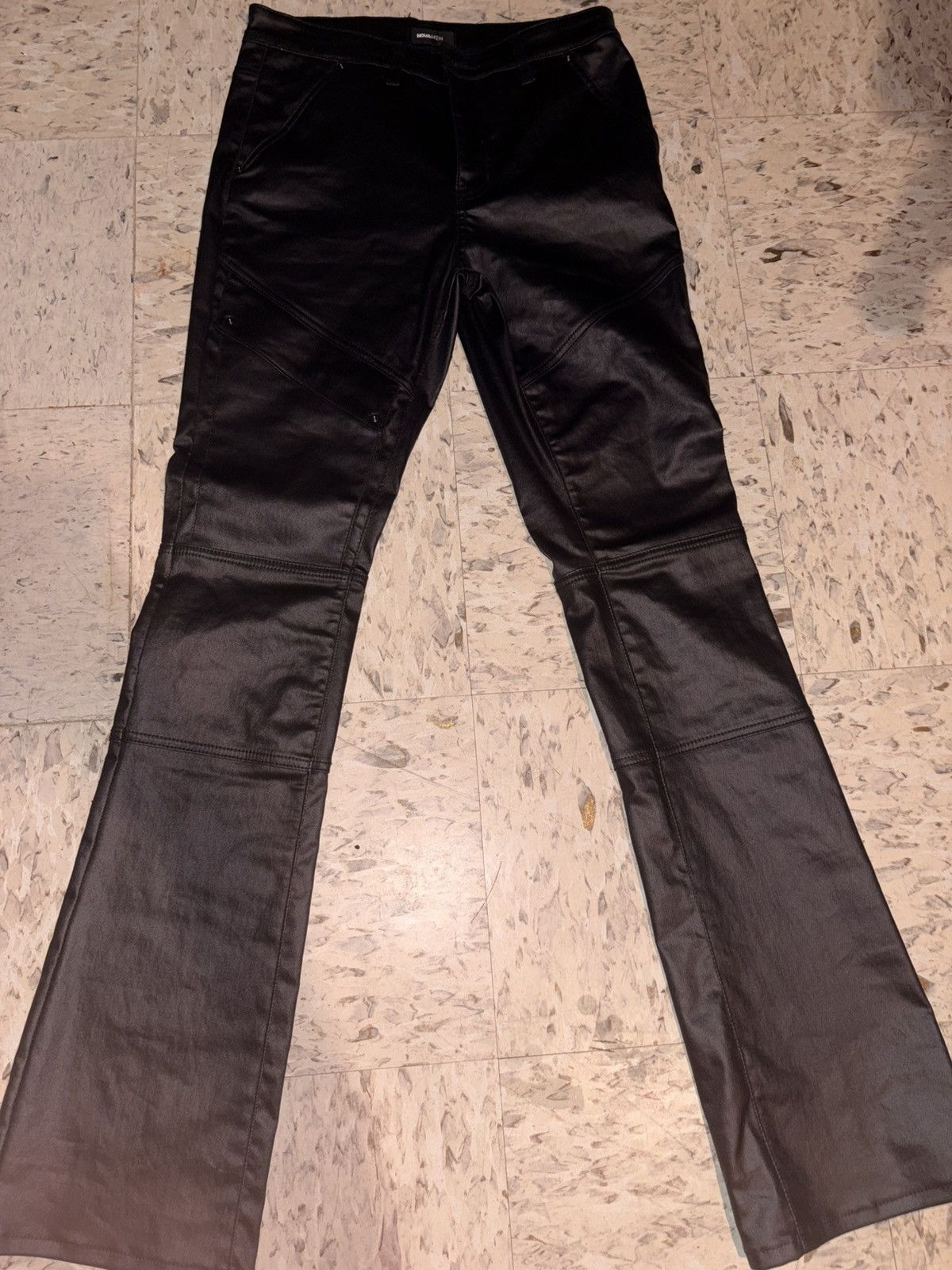Fashion Nova Black leather pants Size US 32 / EU 48 - 5 Thumbnail