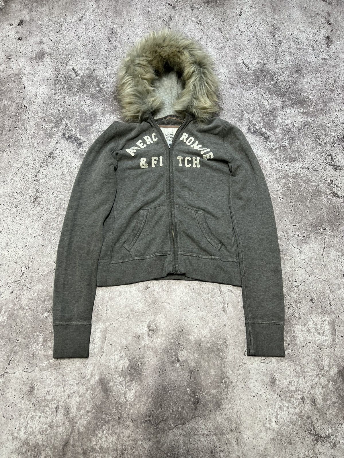 Abercrombie & Fitch Y2K Vintage Abercrombie Fur Hoodie Lgb if6was9 style Size M / US 6-8 / IT 42-44 - 3 Thumbnail