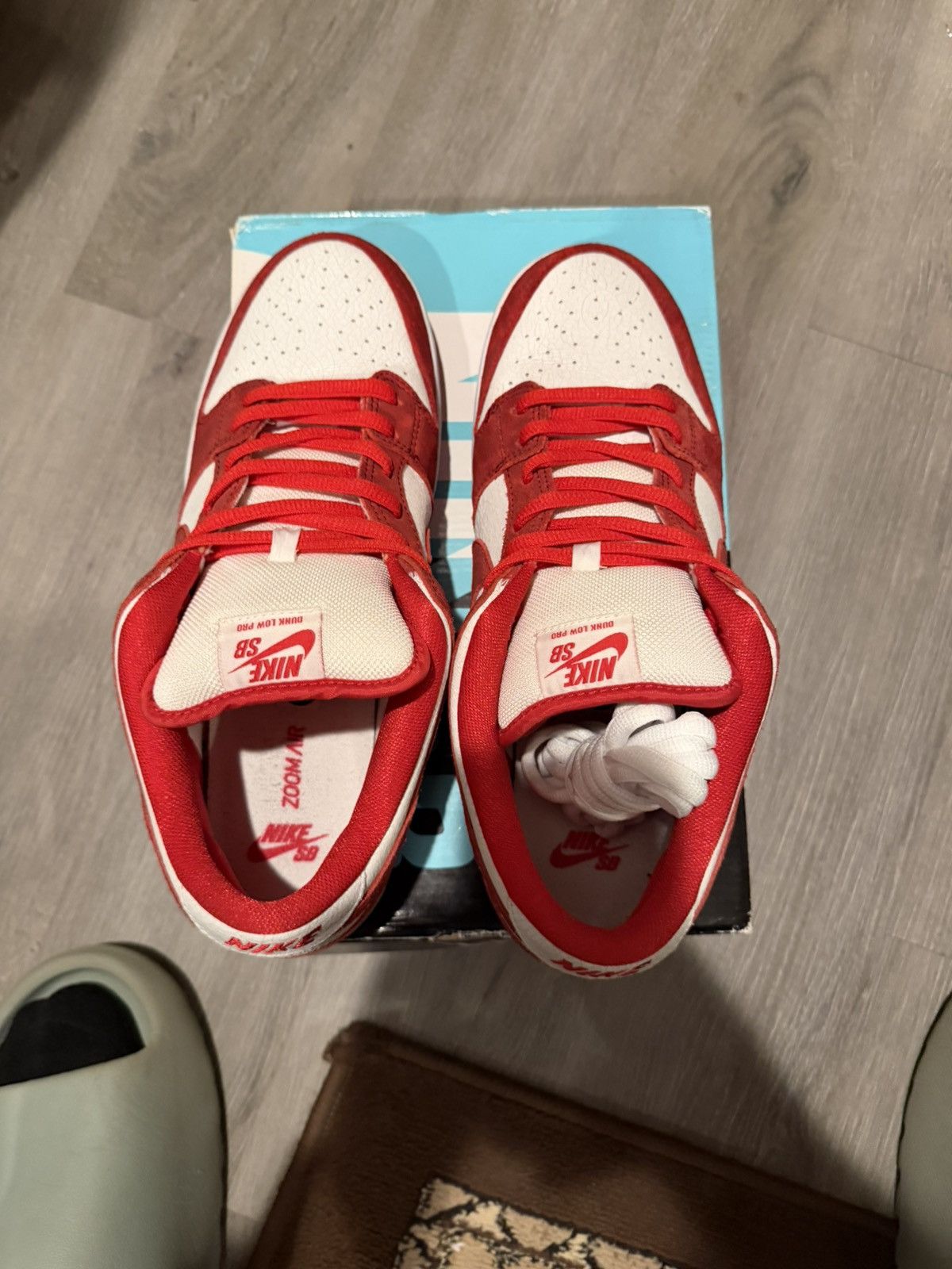 Nike Nike Dunk Premium SB Low Valentine’s Day 2014 Size US 11.5 / EU 44-45 - 5 Thumbnail